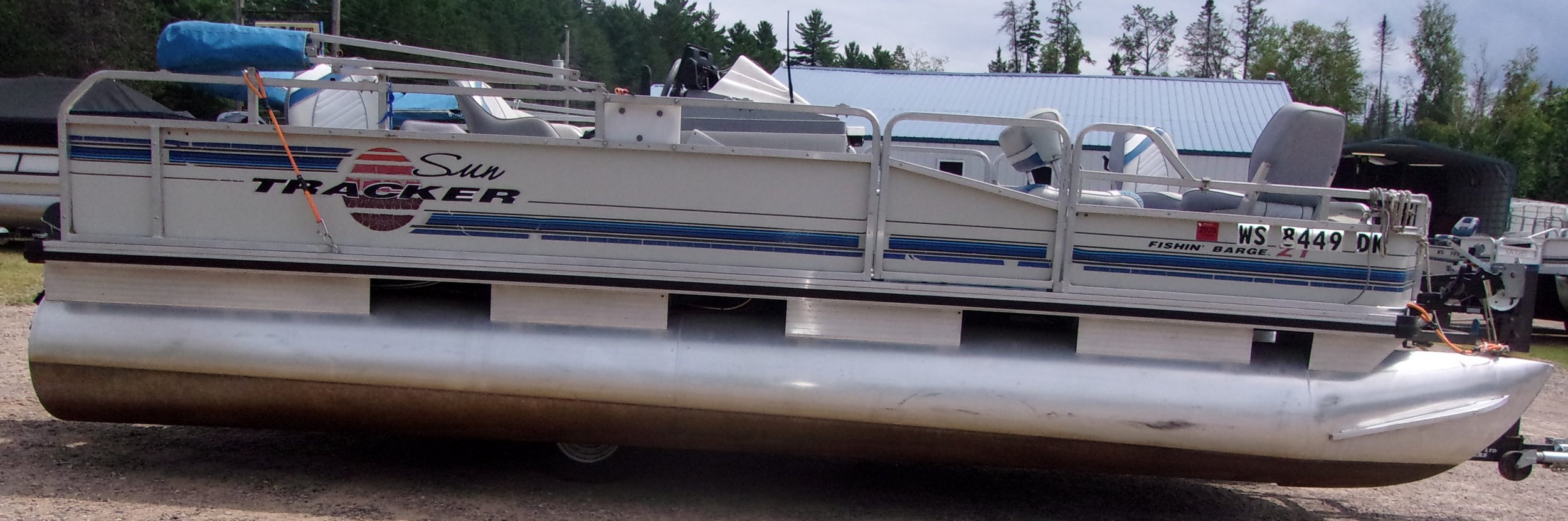 1993 20' Tracker Fishing Barge - 50ELPT CT Mercury 4.JPG
