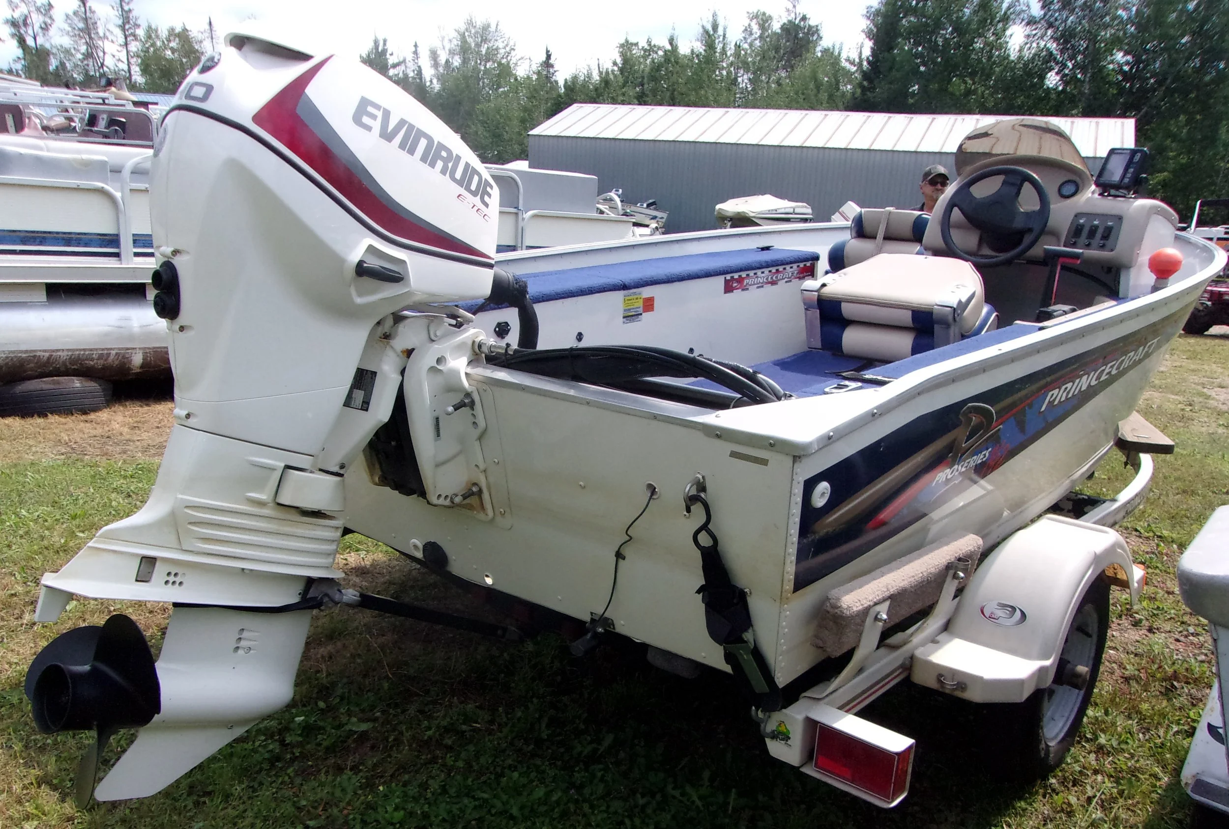 1999 PrinceCraft 142 Pro Series - 40HP Evinrude 4.JPG
