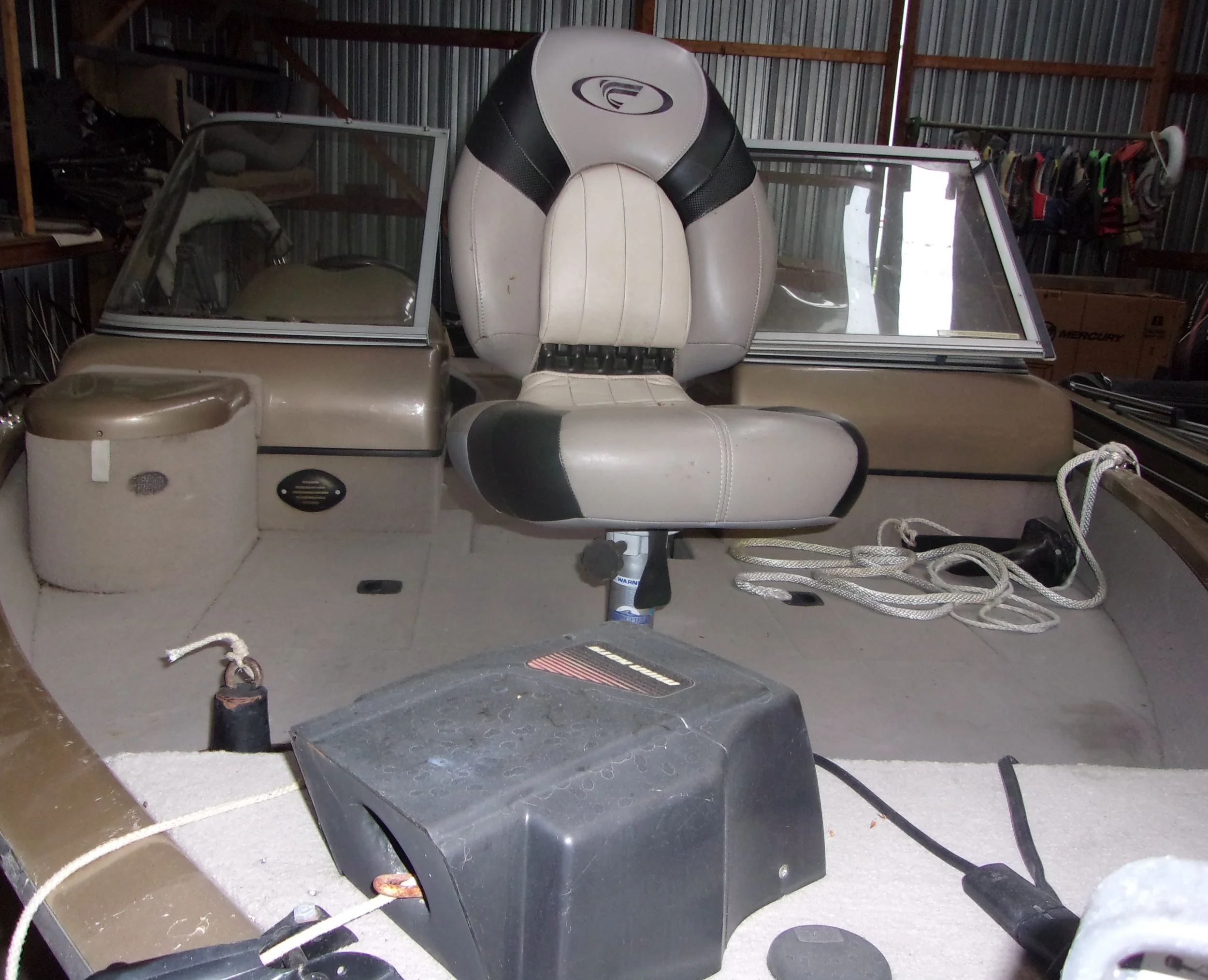 2005 Fisher 170 Hawk 90 Mercury 7.JPG