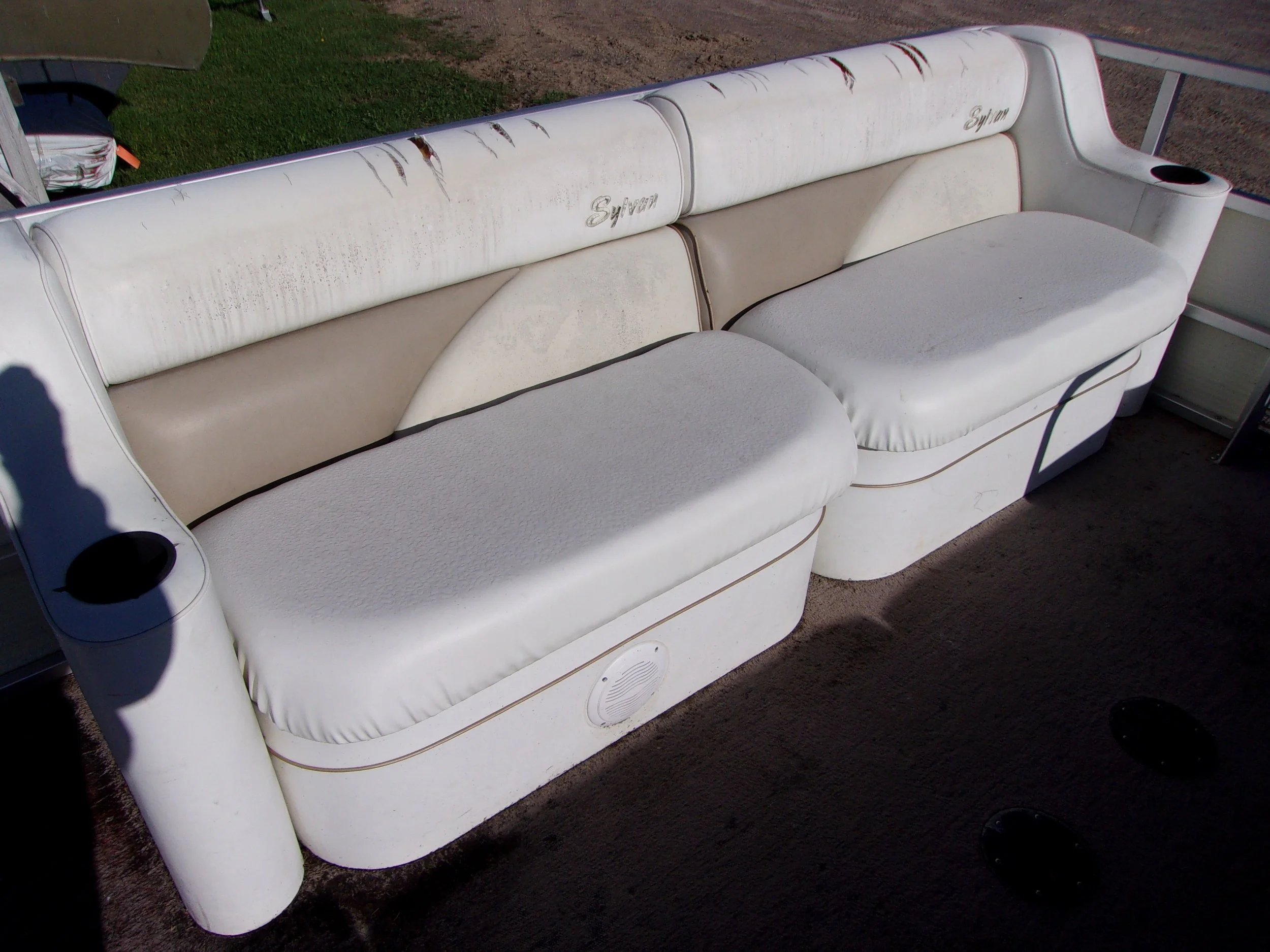1995 Sylvan 60HP Evinrude 13.jpg