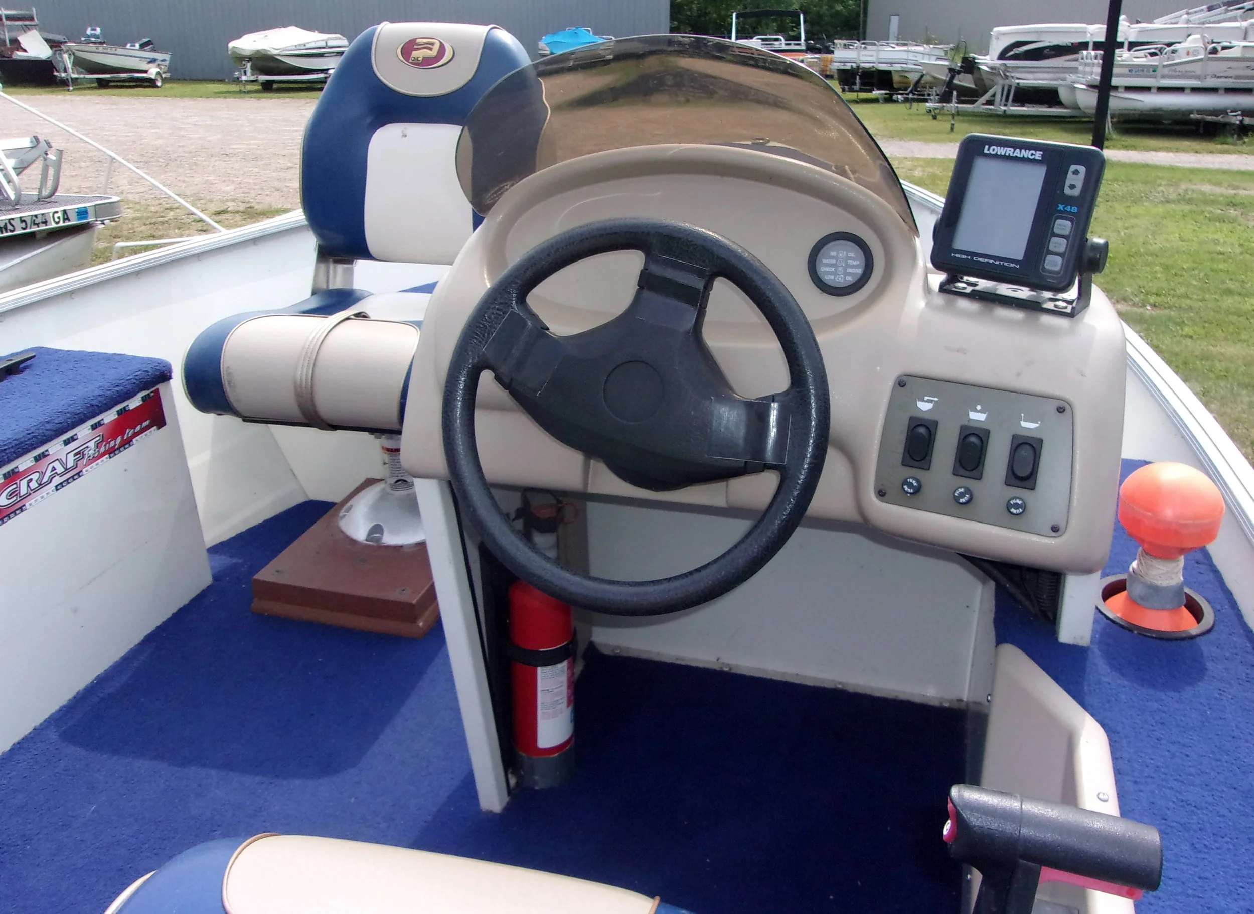 1999 PrinceCraft 142 Pro Series - 40HP Evinrude 6.JPG
