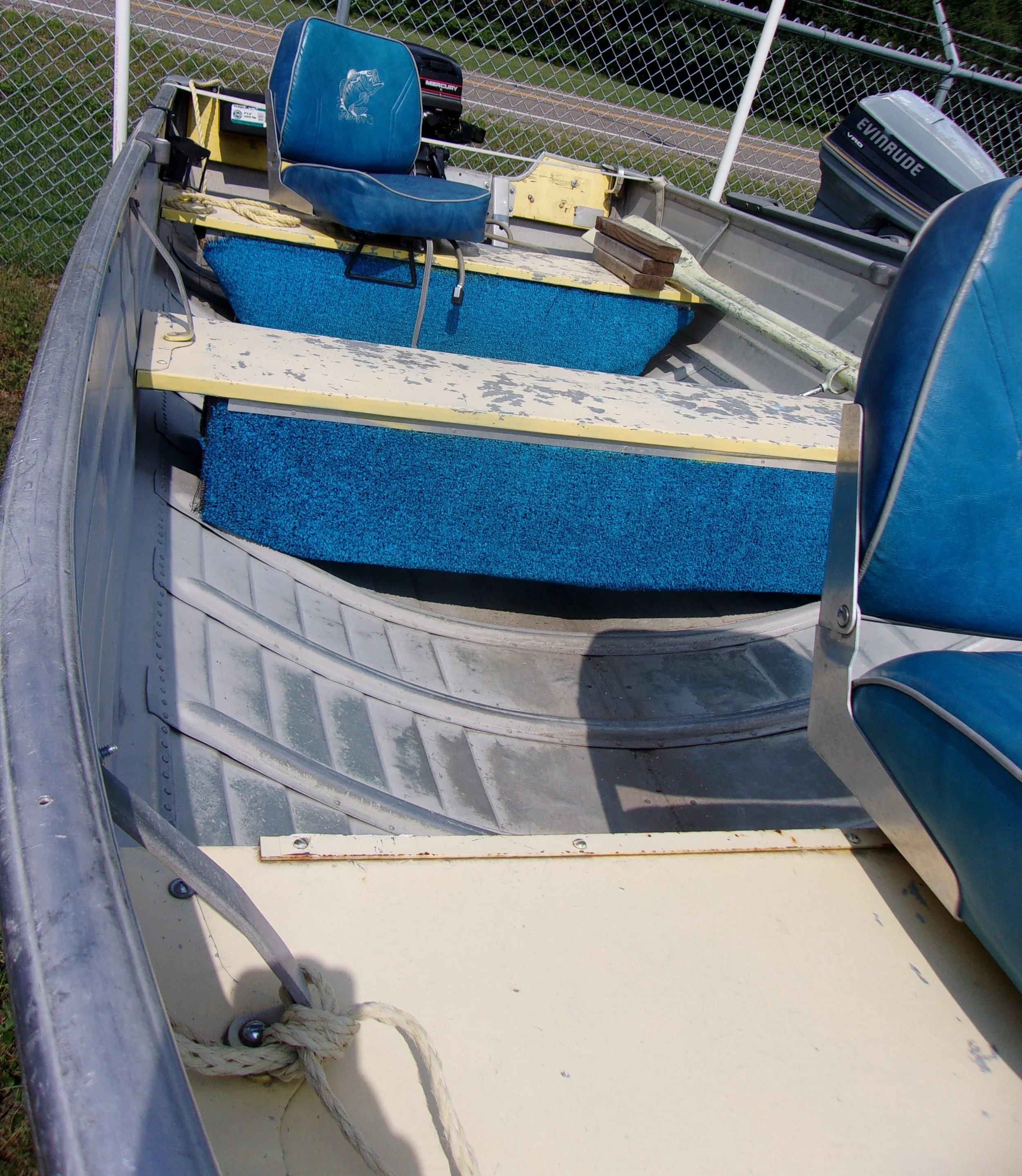 14' MirroCraft - 15HP Mercury 6.JPG