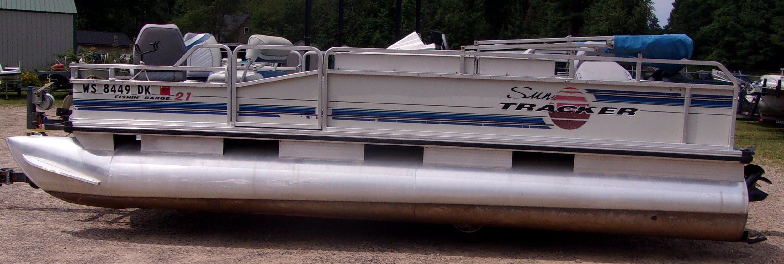1993 20' Tracker Fishing Barge - 50ELPT CT Mercury 1.JPG