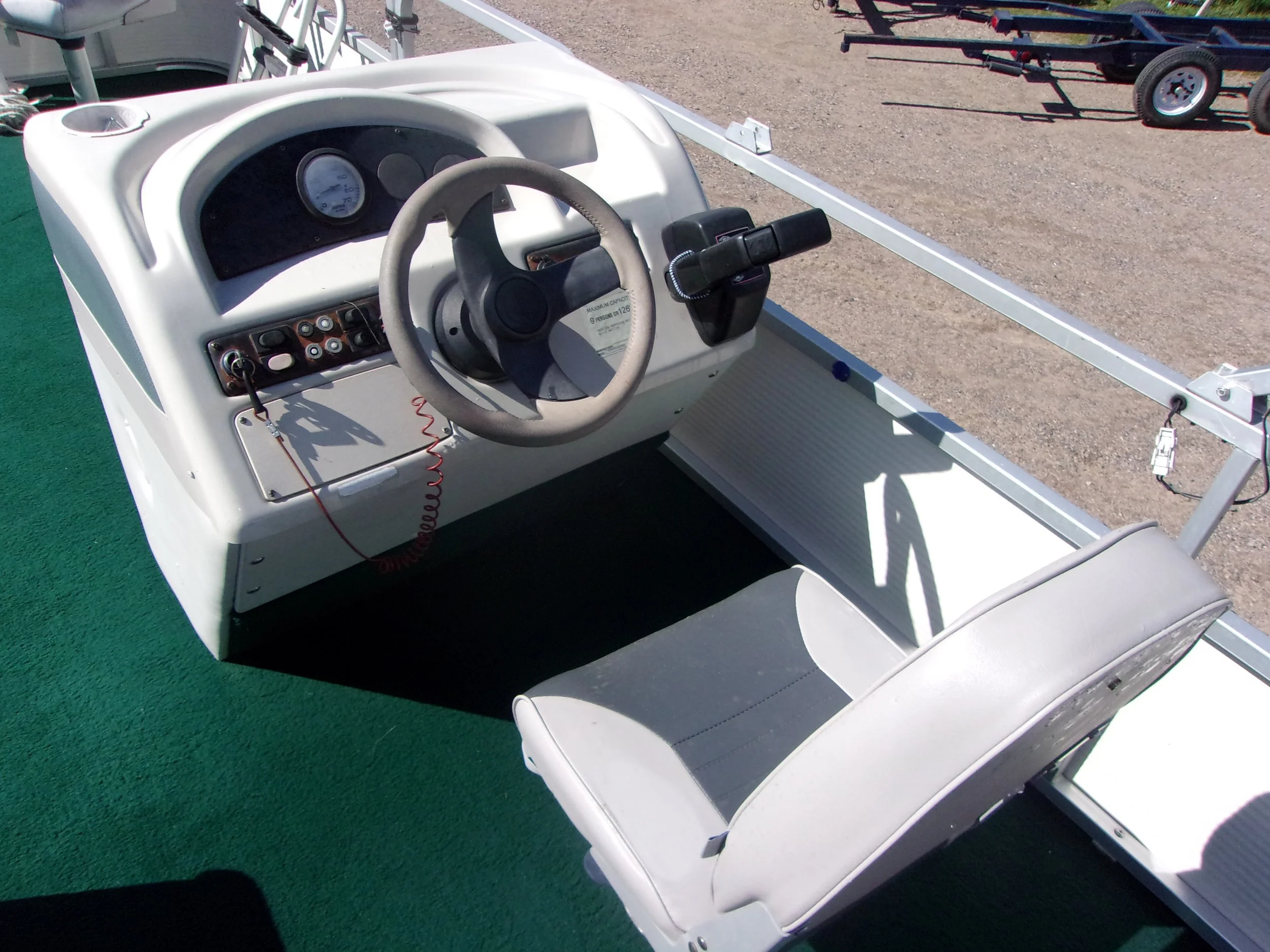 2002 Sulvan Freedom 820 - 40HP Mercury 6.JPG
