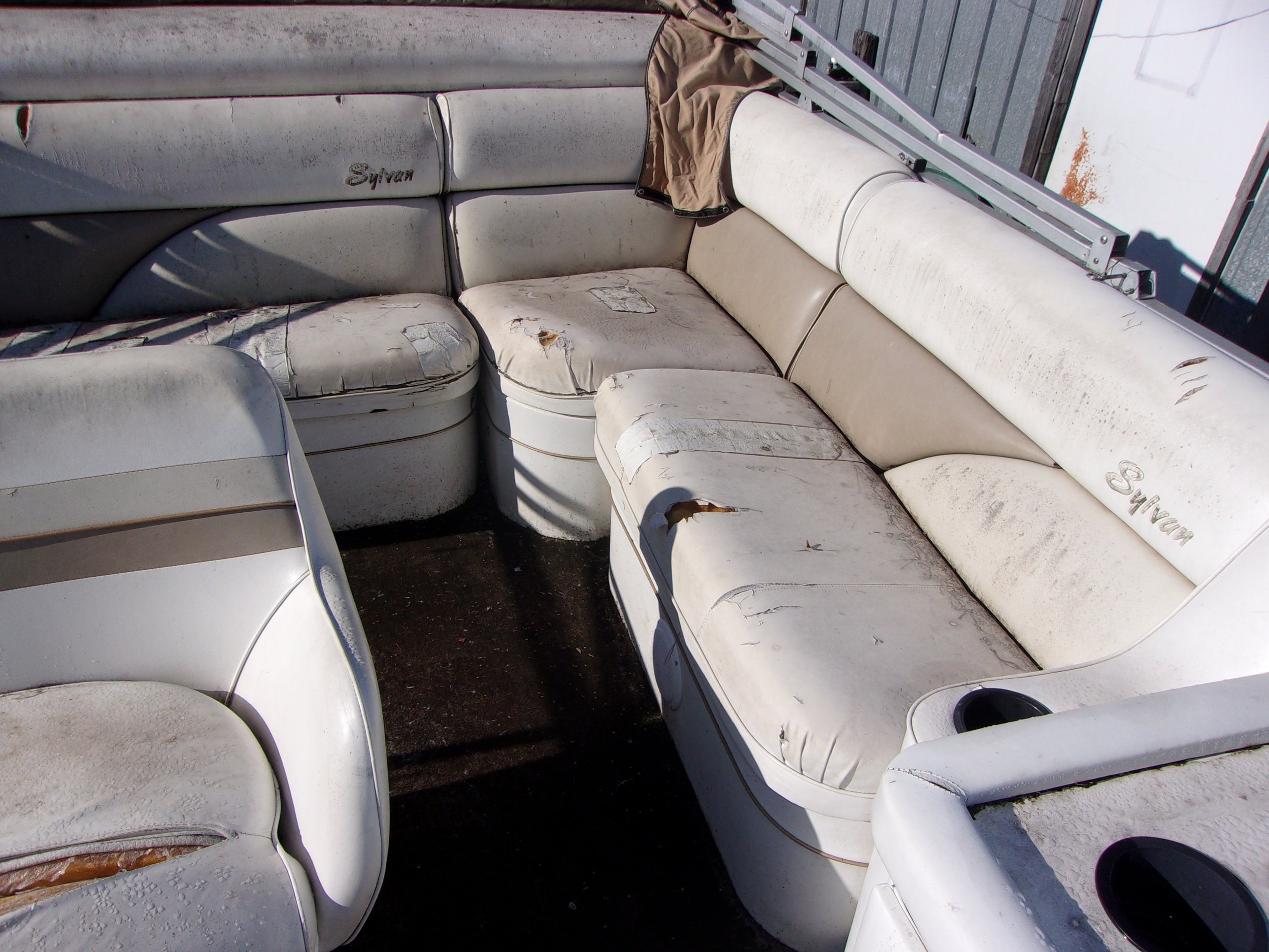 1995 Sylvan 60HP Evinrude 9.jpg