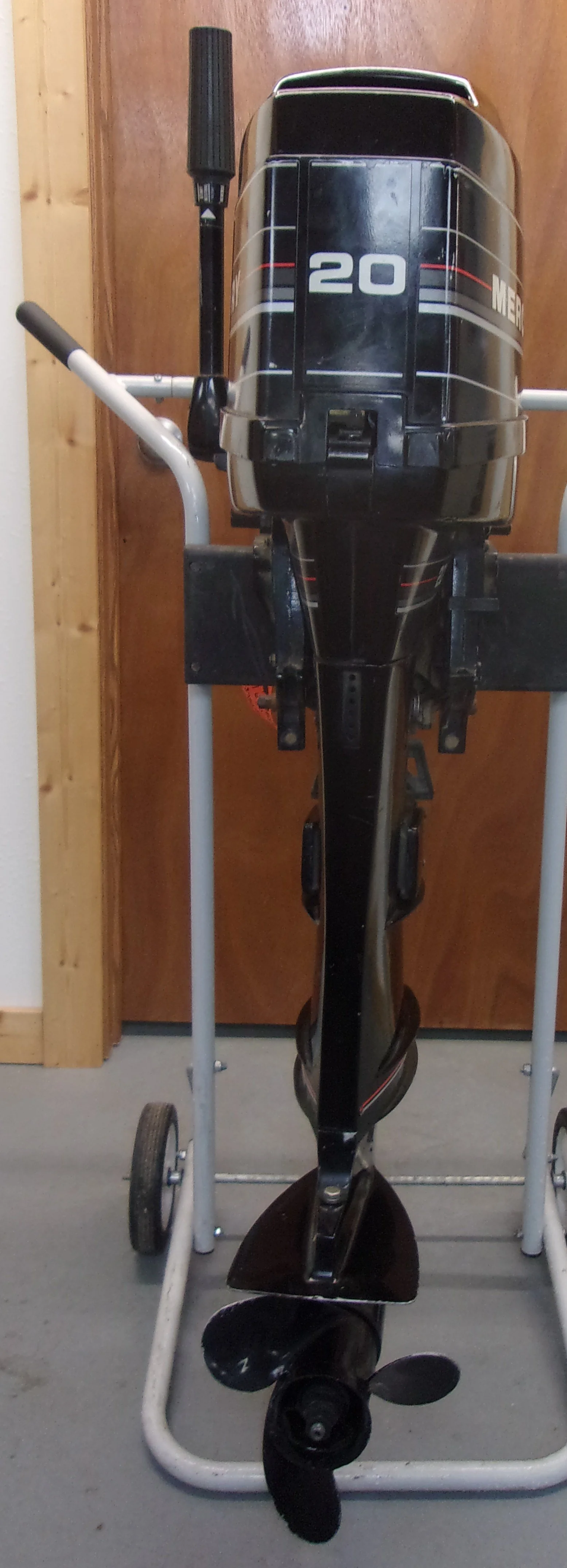 1985 Mercury 20MLH - 2.JPG