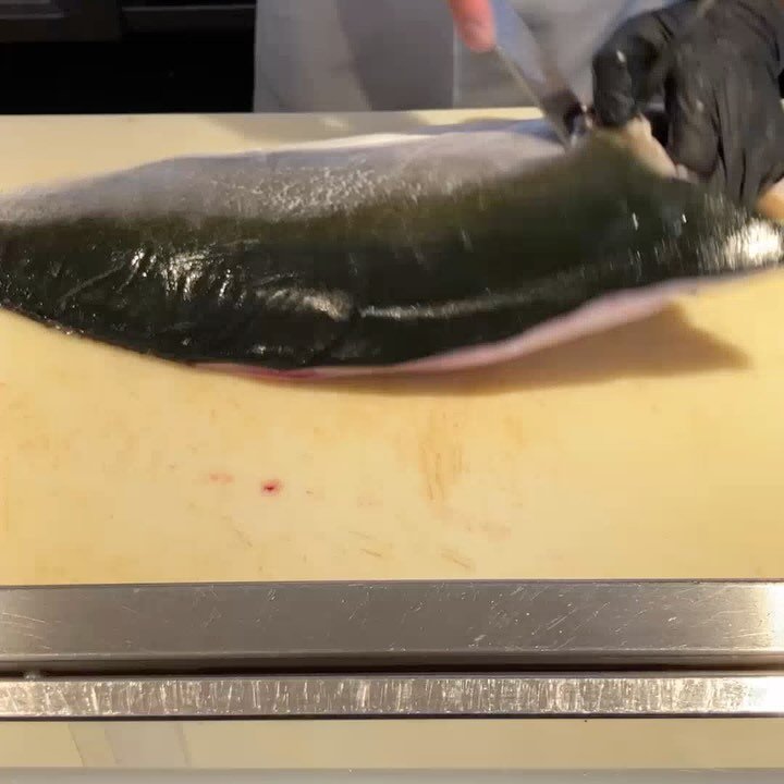 What&rsquo;s better than fresh Hamachi on a Friday? Answer: nothing. 

Take a look at how one of our customers/master chef fillets our Hamachi and the quality it yields. ✅
.
.
.

#SQF #sqfcertified #sushi #sashimicuts #sashimi #salmon #oraking #fresh