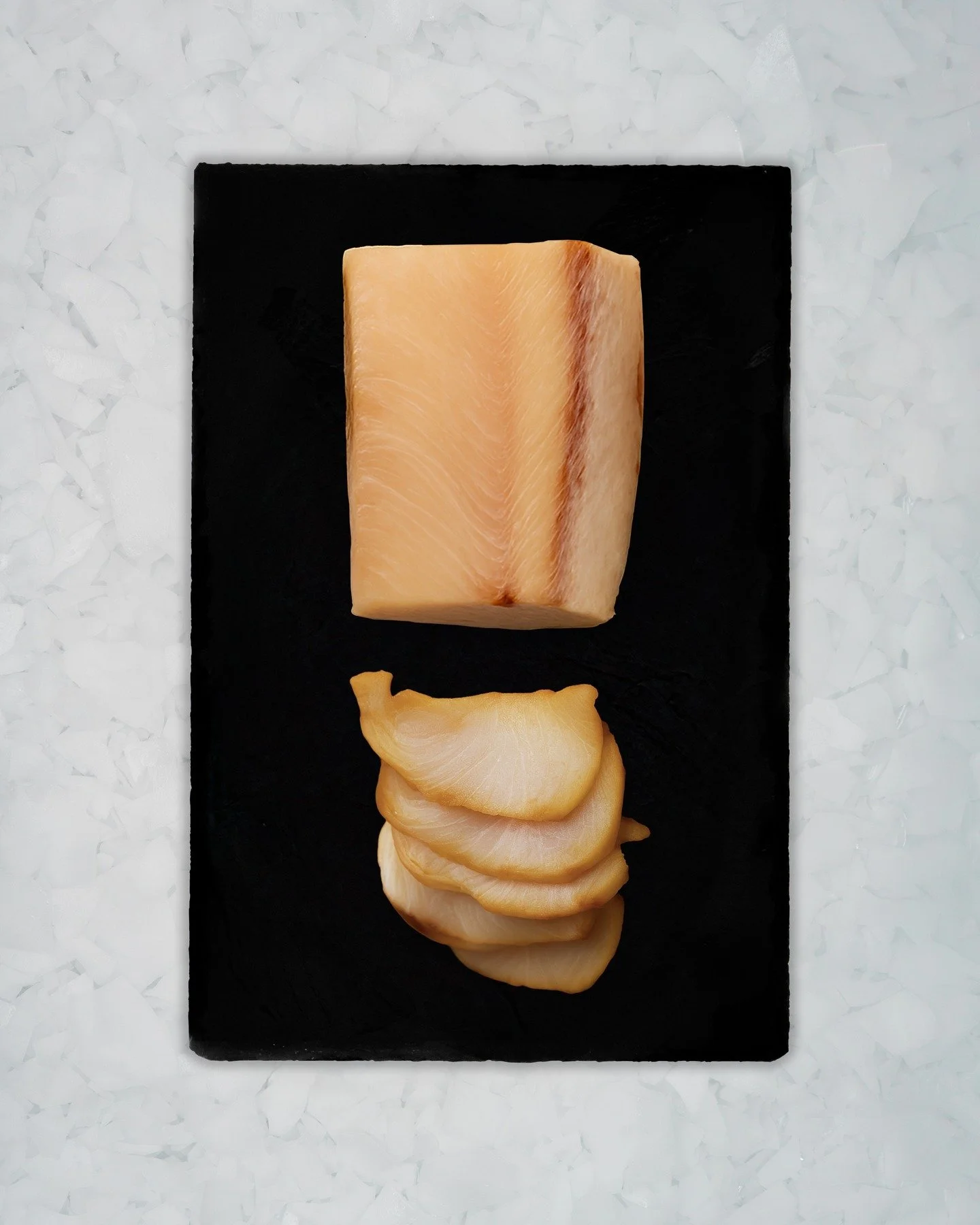 Premium Hamachi from Japan, infused with a delicate smoky flavor. A clean, consistent choice for sushi and sashimi.
DM us or contact your IMP sales rep to order yours today.
.
.
.
#InternationalMarineProducts #SeafoodWholesale #Hamachi #JapaneseSeaf
