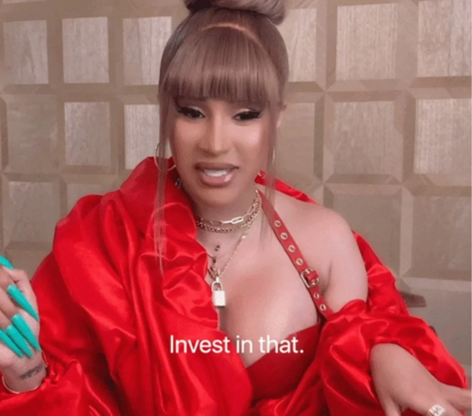 5 Reasons Why Women Should Start Investing in 2022