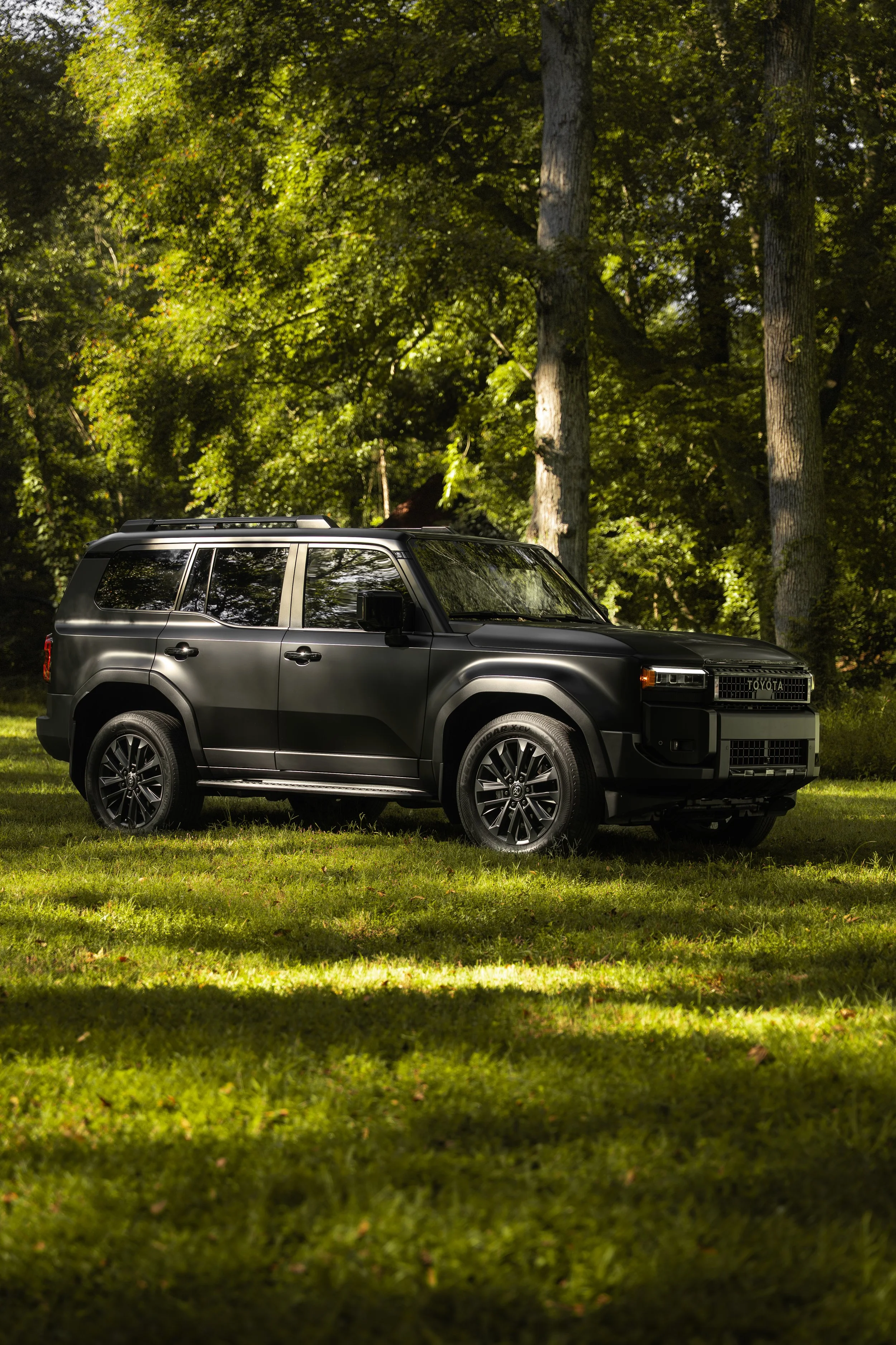 Black Land Crusier (1 of 1)-4.jpg
