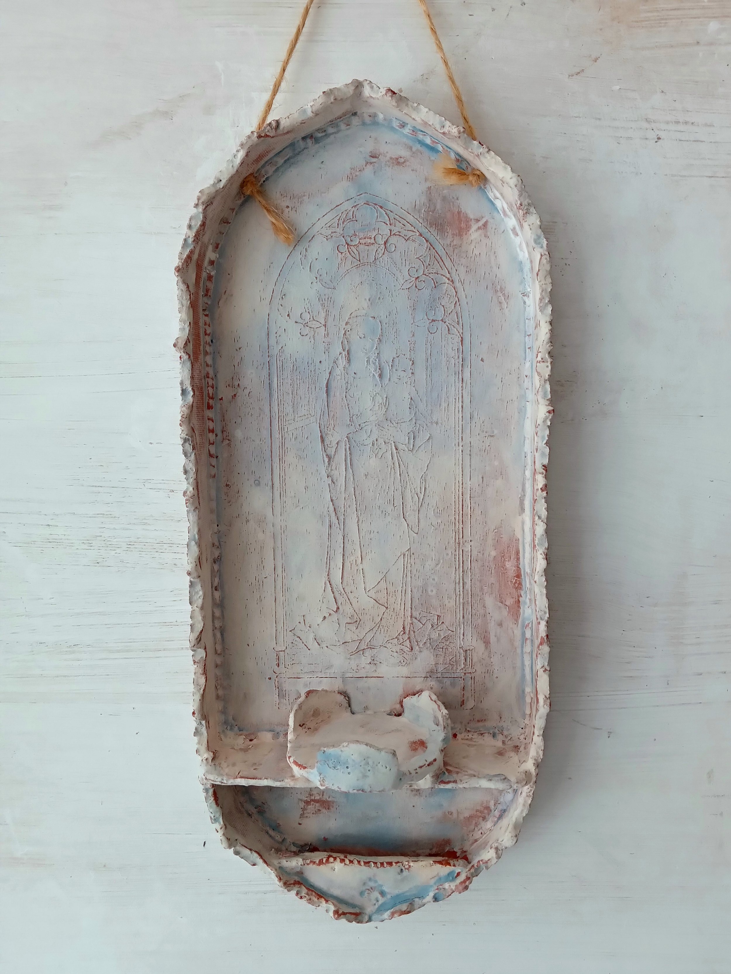 Wall altar Mary .jpg