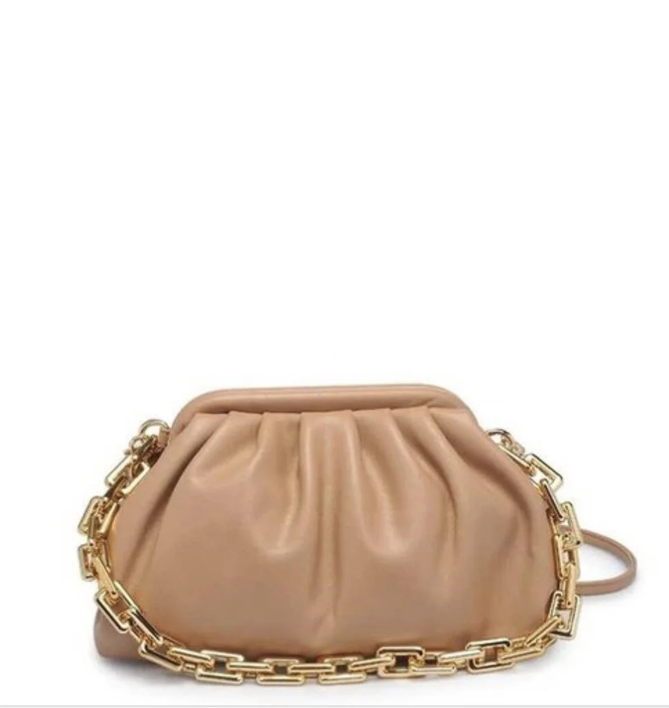 EEEF9ECE-BDBA-4971-953B-400B8AFE1753