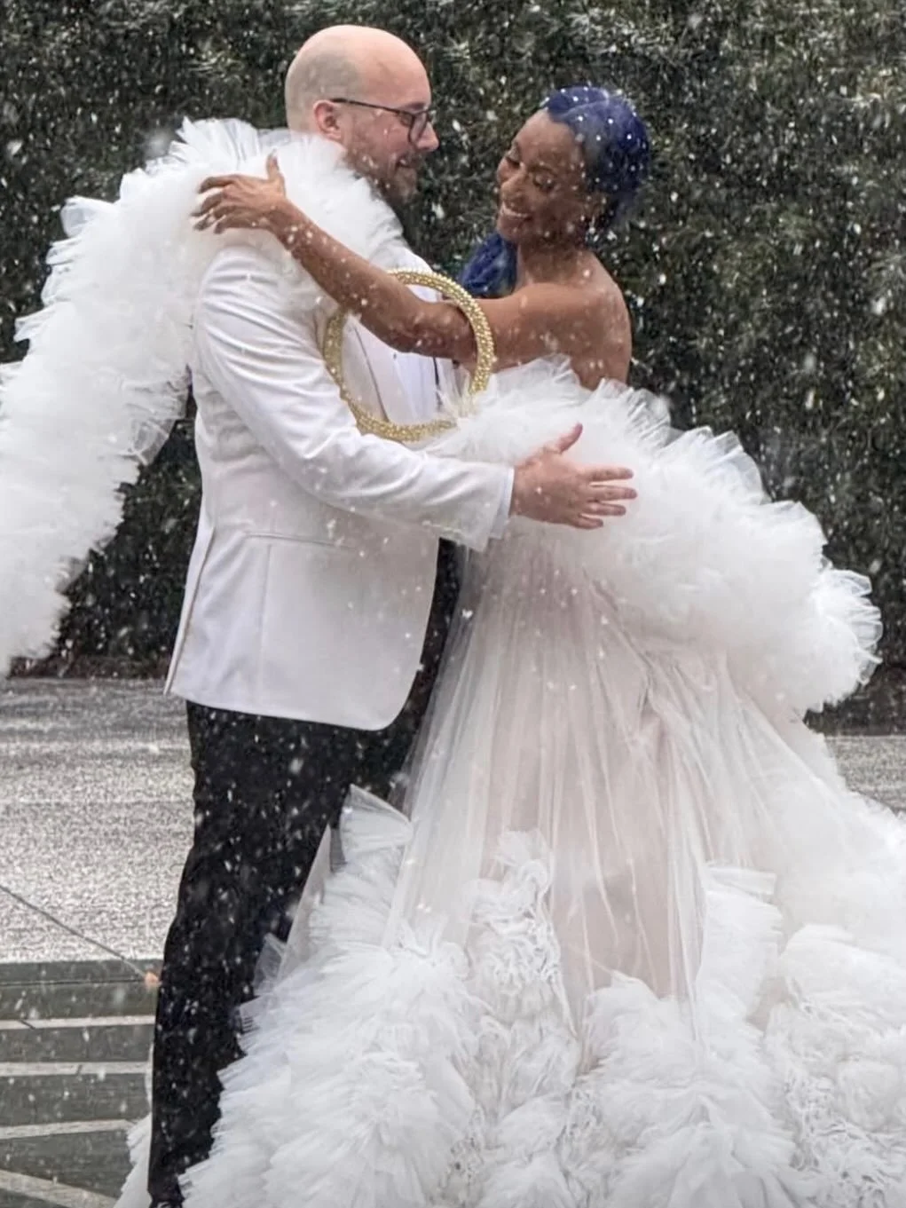 A week late, but a quick recap of my Gibbes wedding last Saturday. The weather decided to take a page from Oprah&rsquo;s playbook and screamed &ldquo;everybody gets a blizzard!&rdquo; And so we found ourselves in a city that is not at all equipped to