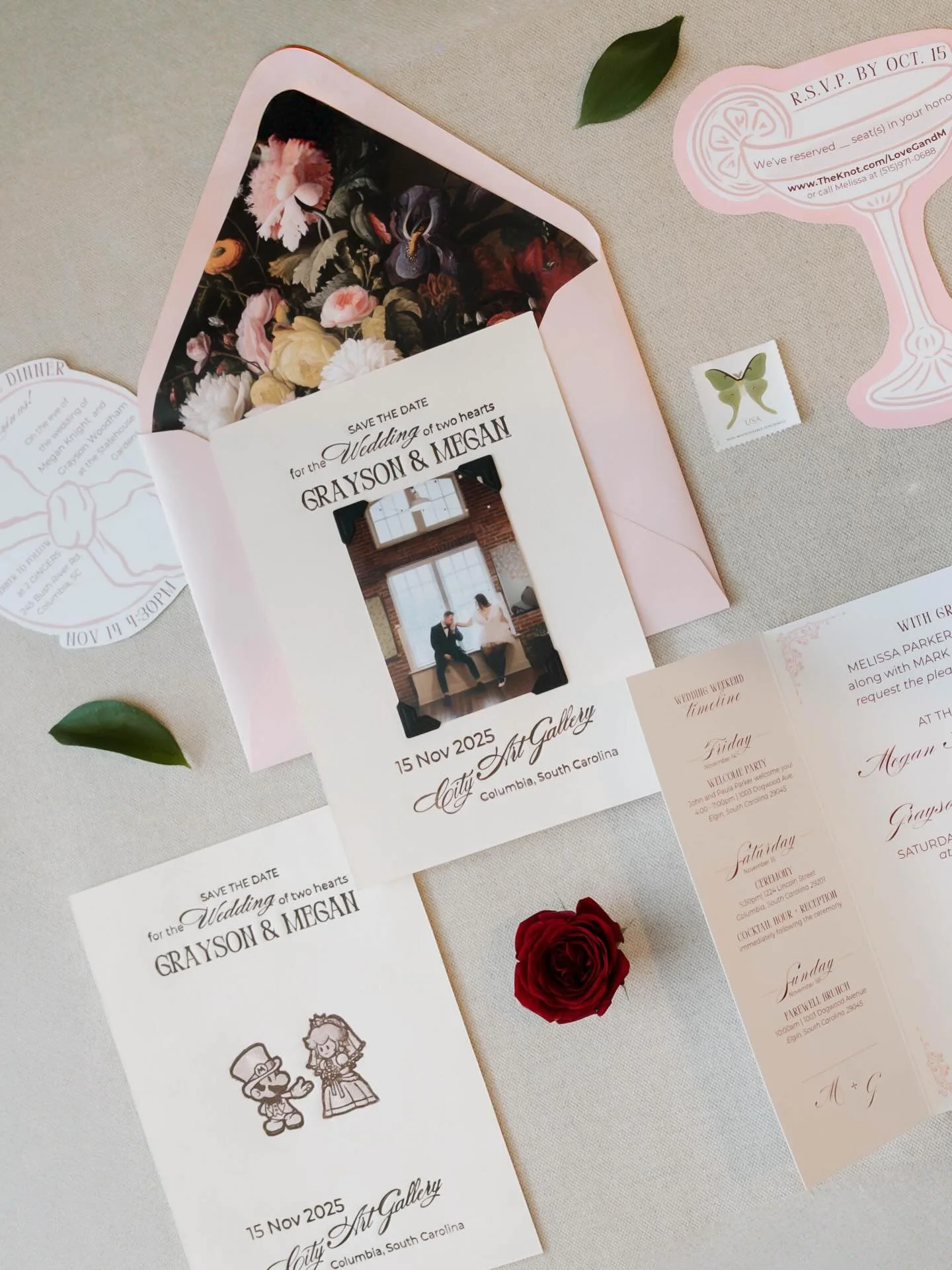 A bit of vintage, a touch of antique, and a little dash of the most swoon worthy details!

💕✨💍

Photos - @emilymcpphotography 
Cake - @bonniebruntcakes 
Venue - @cityartsc 
Coordination &amp; Design - @alexisdoktordesigns 

#weddingday #weddingdeta