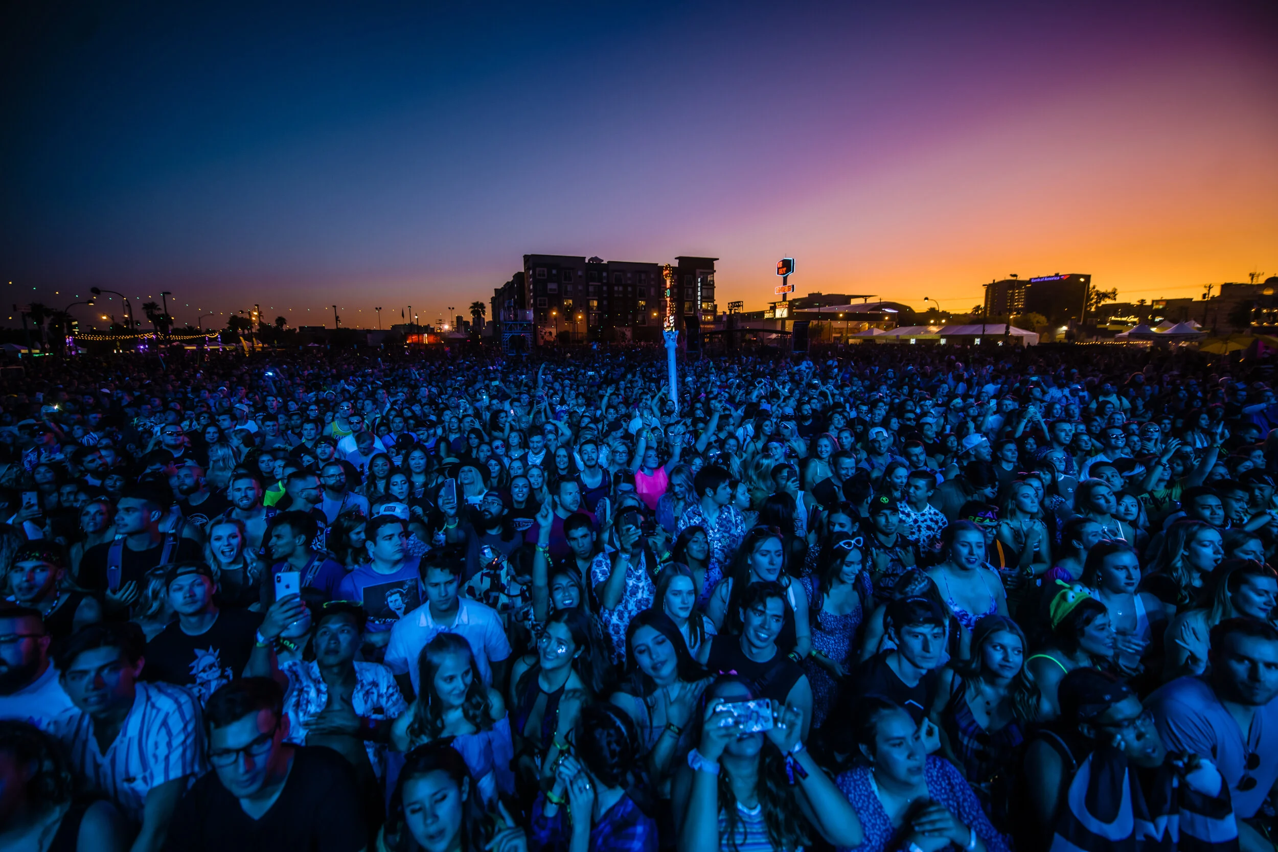 LIB2019_0920_185608-9922_ALIVECOVERAGE.jpg