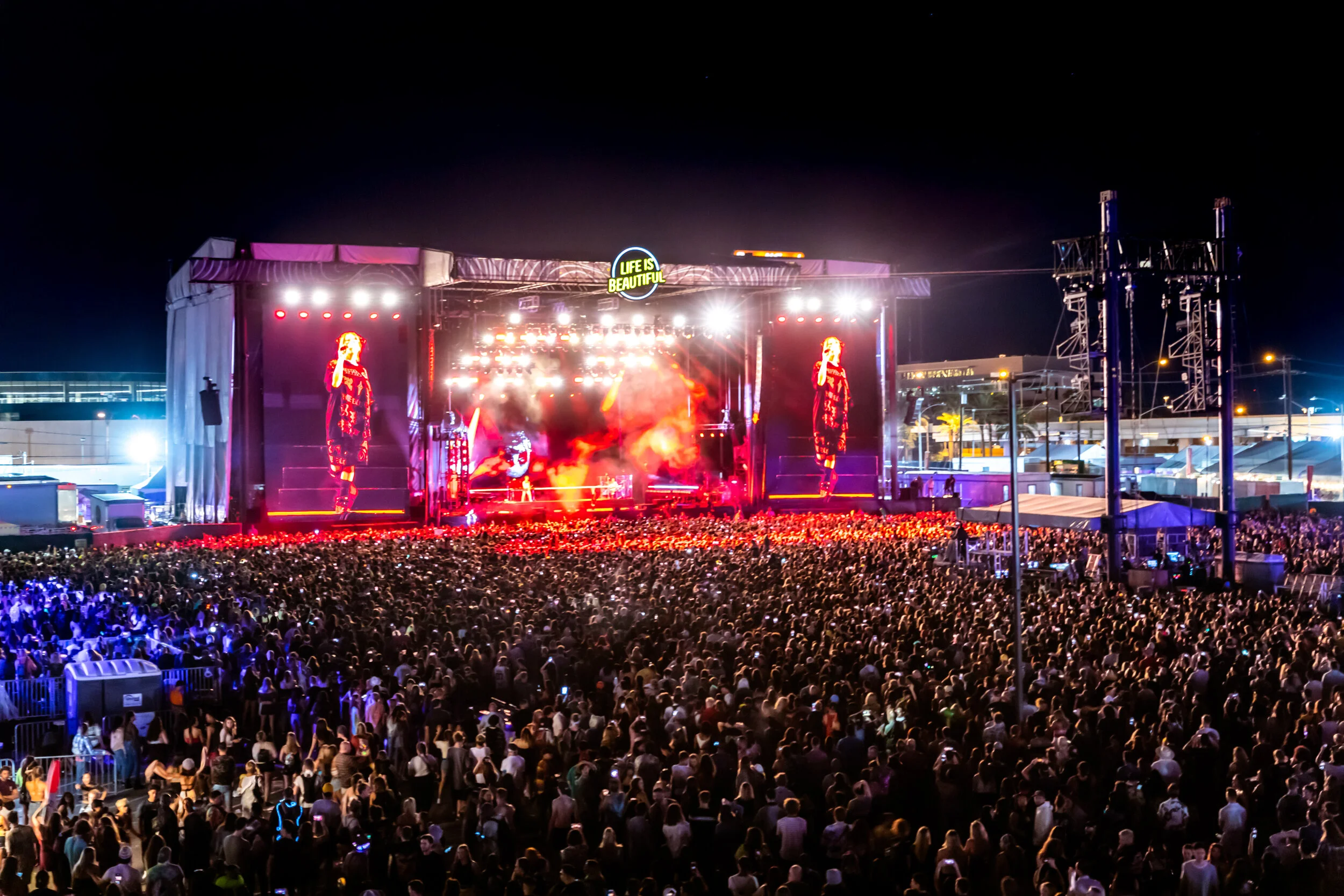 LIB2019_0920_223014-8357_ALIVECOVERAGE.jpg