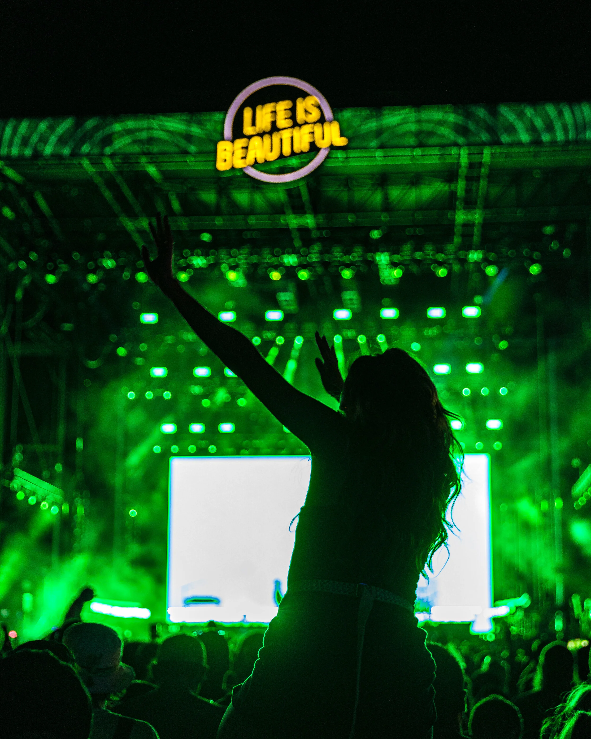 LIB2019_0920_215335-2065_ALIVECOVERAGE.jpg