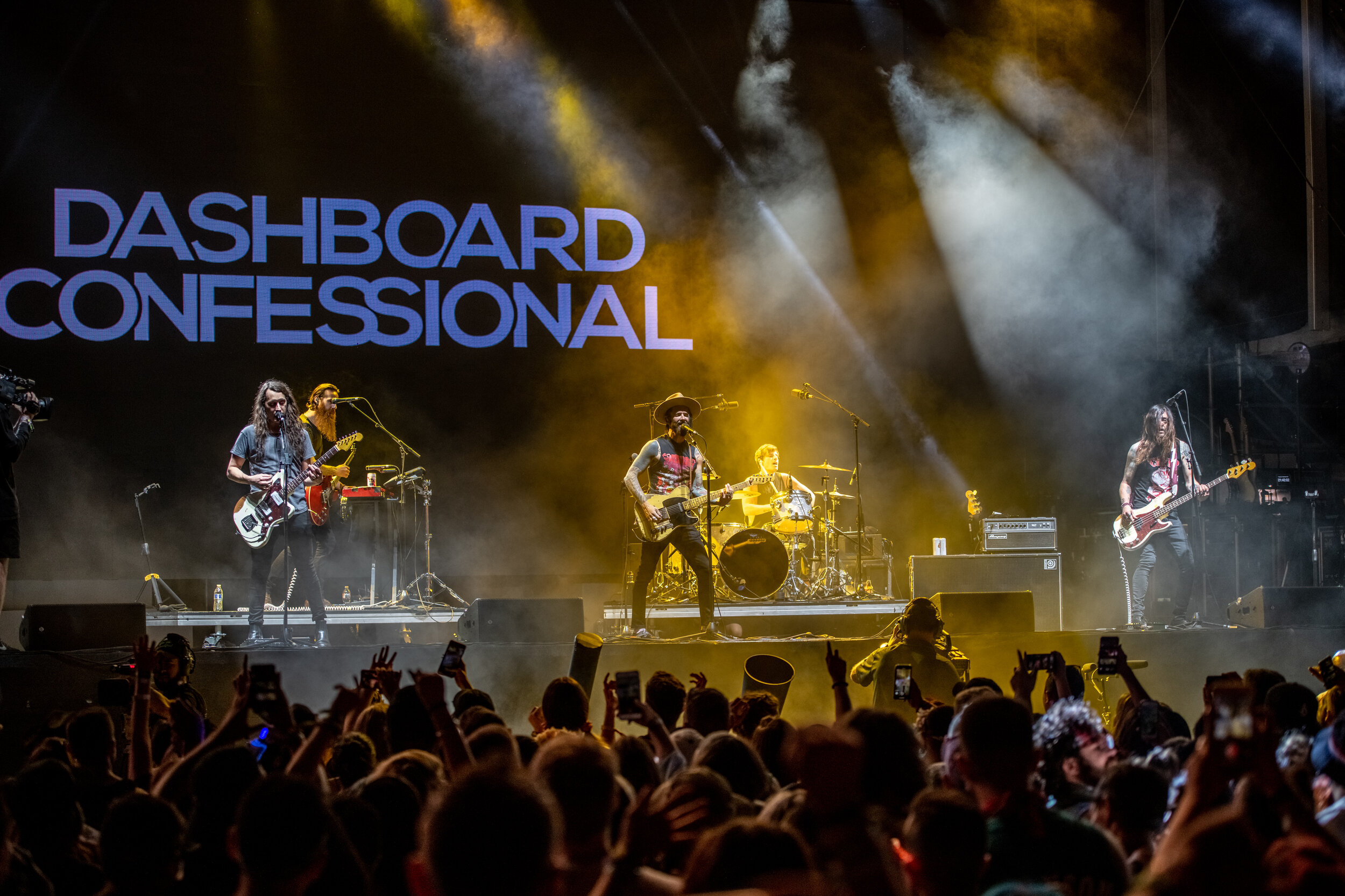 LIB2019_0921_214134-2672_ALIVECOVERAGE.jpg