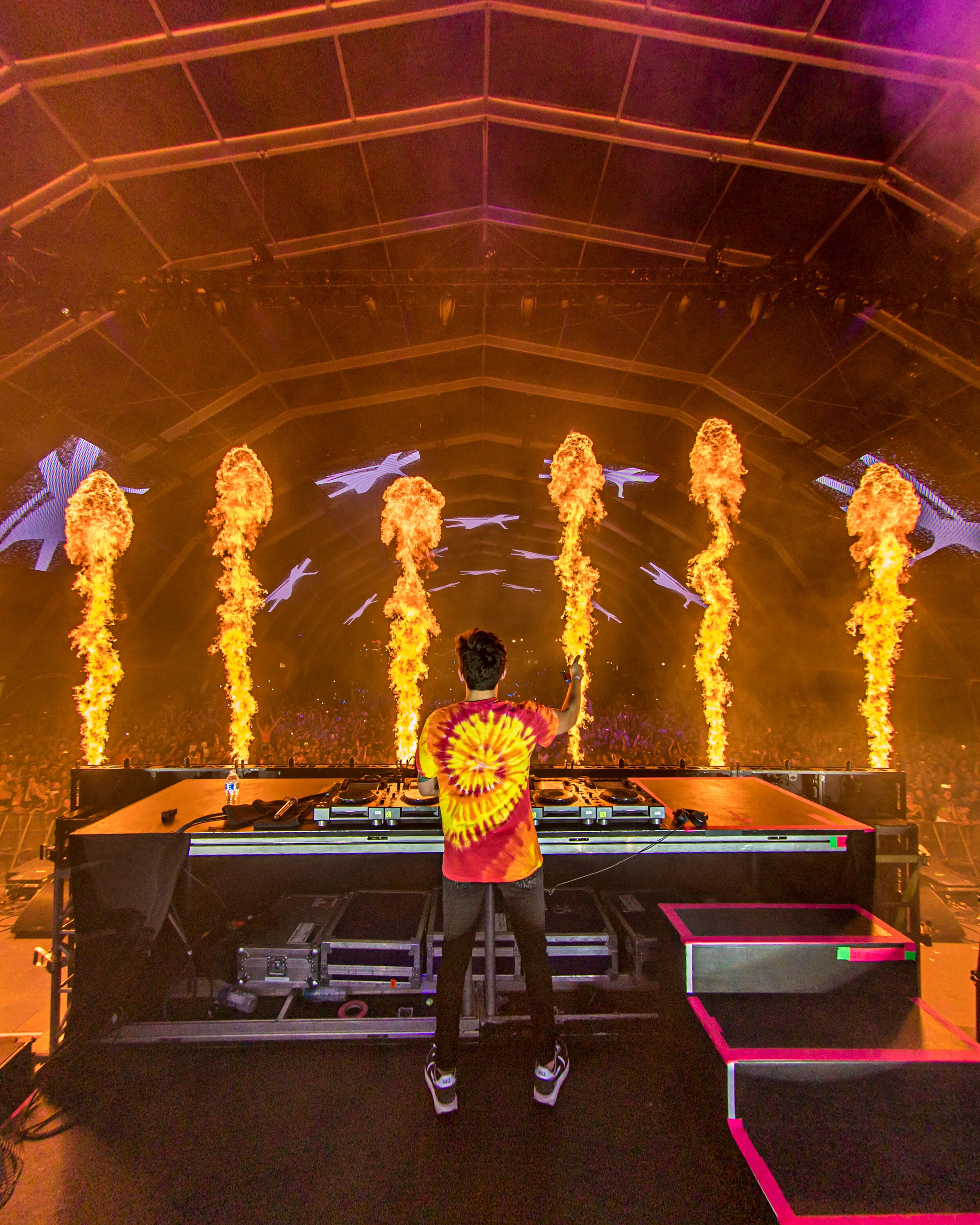 LIB2019_0921_232133-6393_ALIVECOVERAGE.jpg