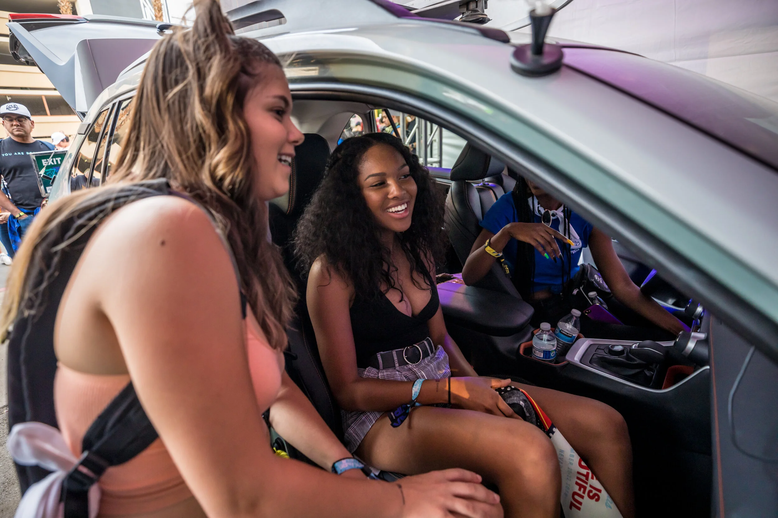 LIB2019_0922_172034-7542_ALIVECOVERAGE.jpg