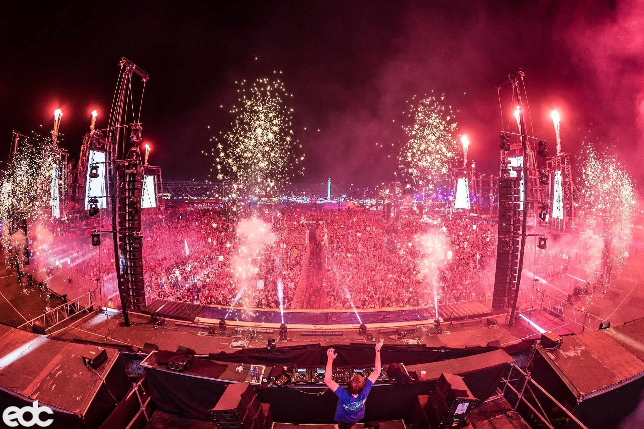 EDCLV2017_0616_233953-0921_ATW.jpg