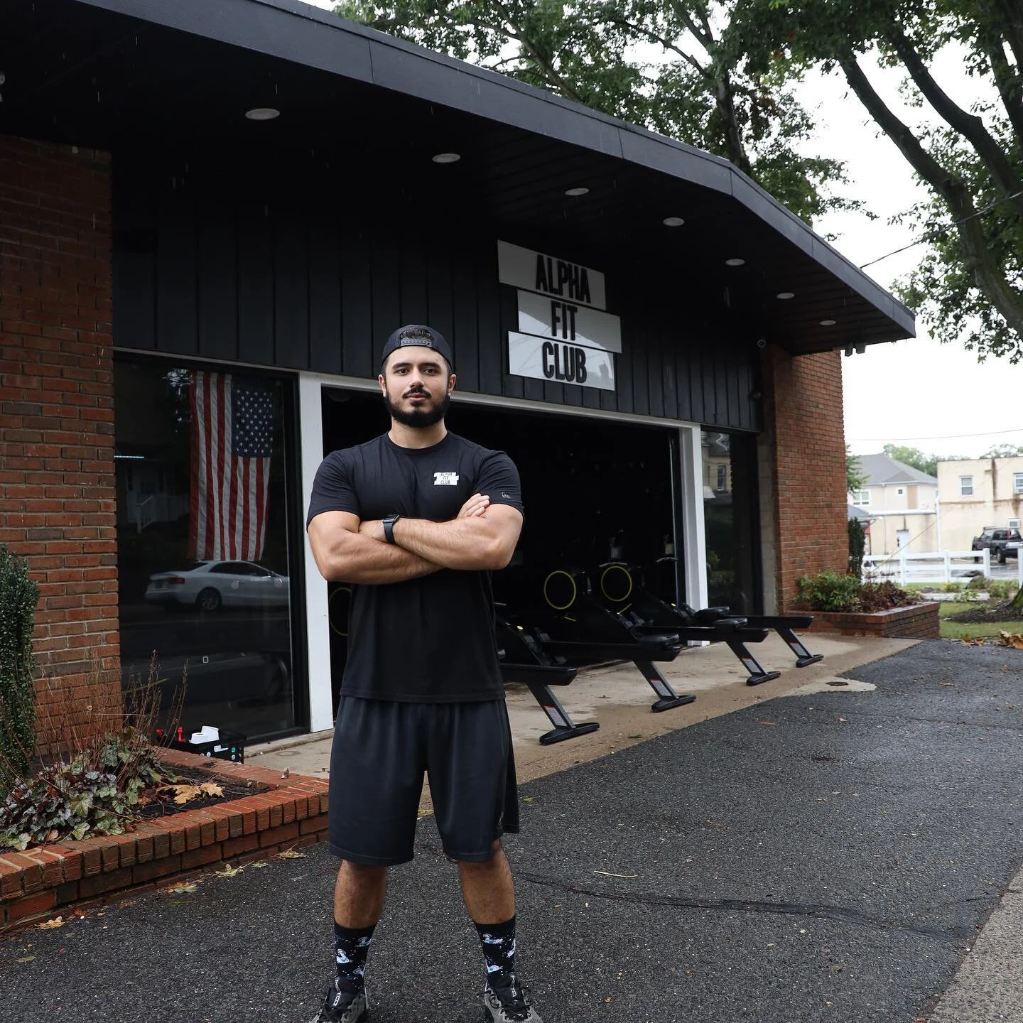 ALL I WANT TO DO IS 
HUSTLE AND MOTIVATE

Week Recap:
What a strong, productive week it&rsquo;s been. Between coaching classes, holding private sessions, and my own training I feel the momentum rolling in the right direction. There is a lot of good e