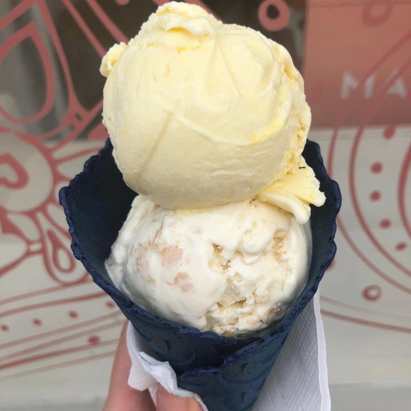 💙a blue corn cone, 
it&rsquo;s so pretty! 😍
What was your last memorable cone?
A fresh waffle cone is always a winner!
🔹🔷🔹🔷🔹🔷🔹🔷