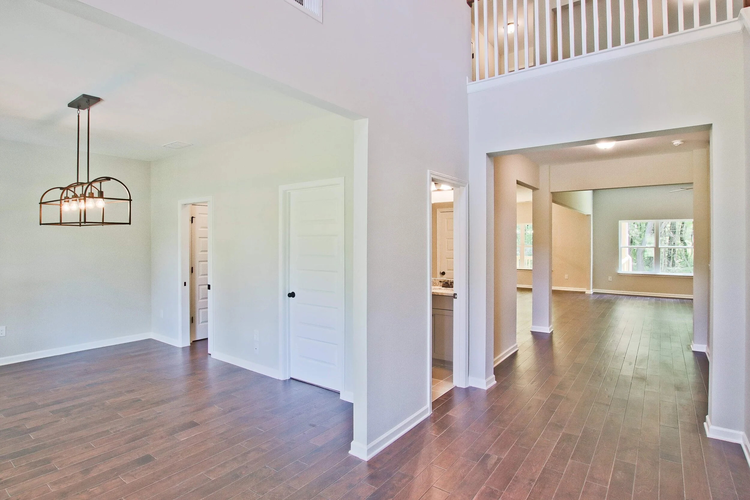 008_266 Grant Rd  (2).jpg