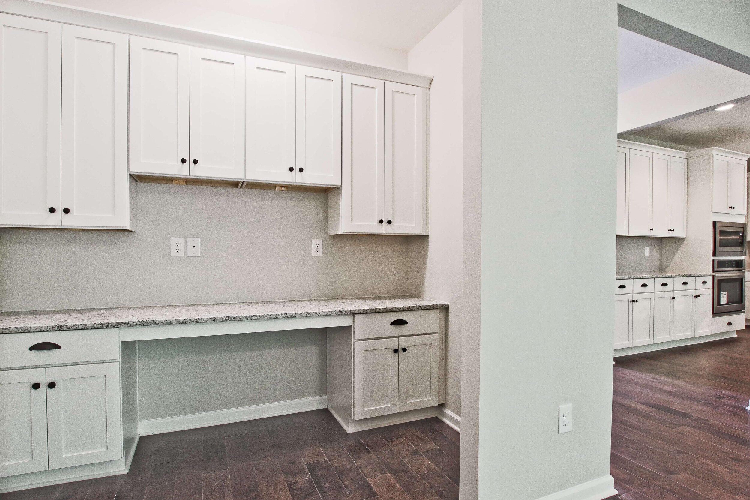 030_266 Grant Rd  (25).jpg