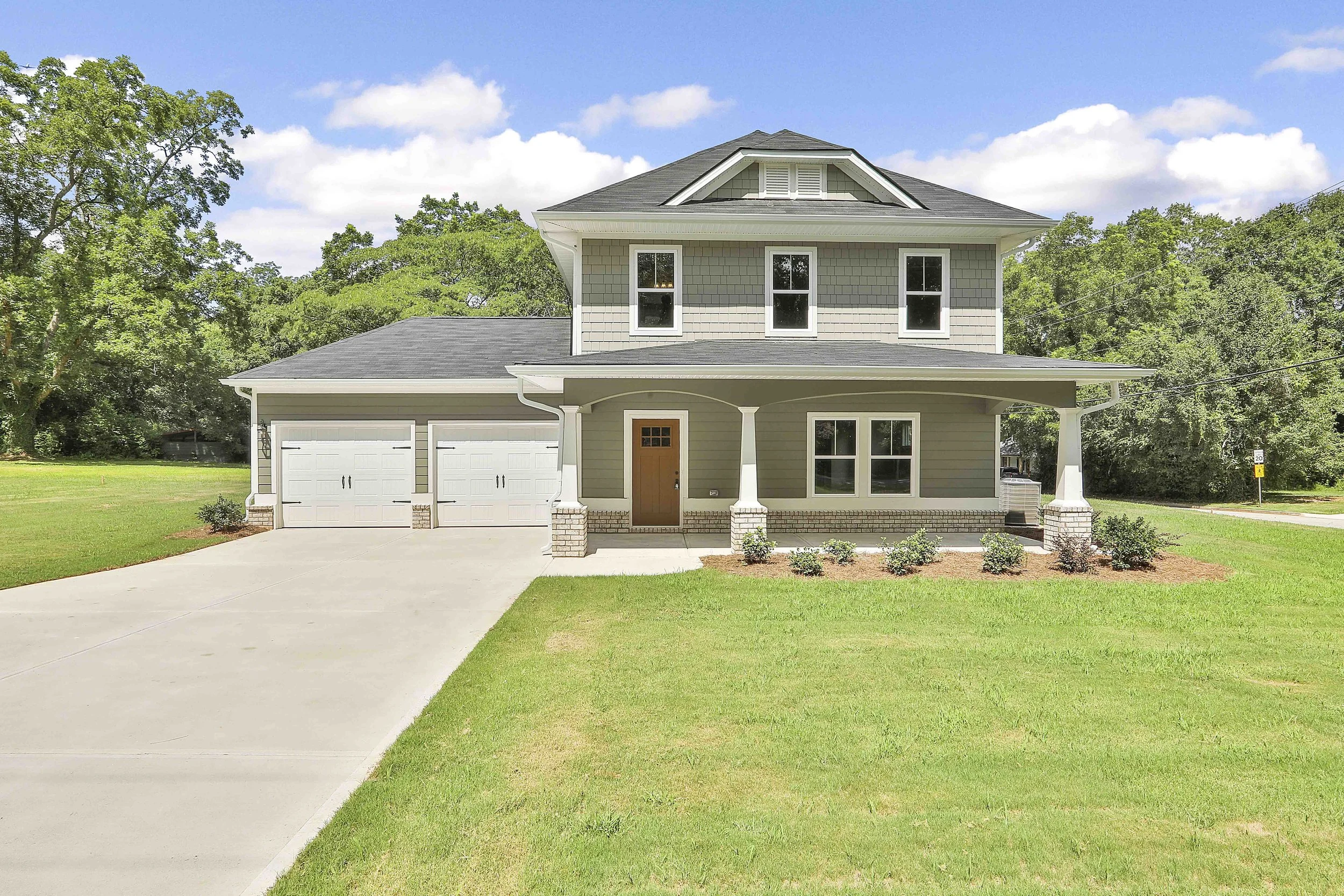 5 Derrick Avenue0003.JPG