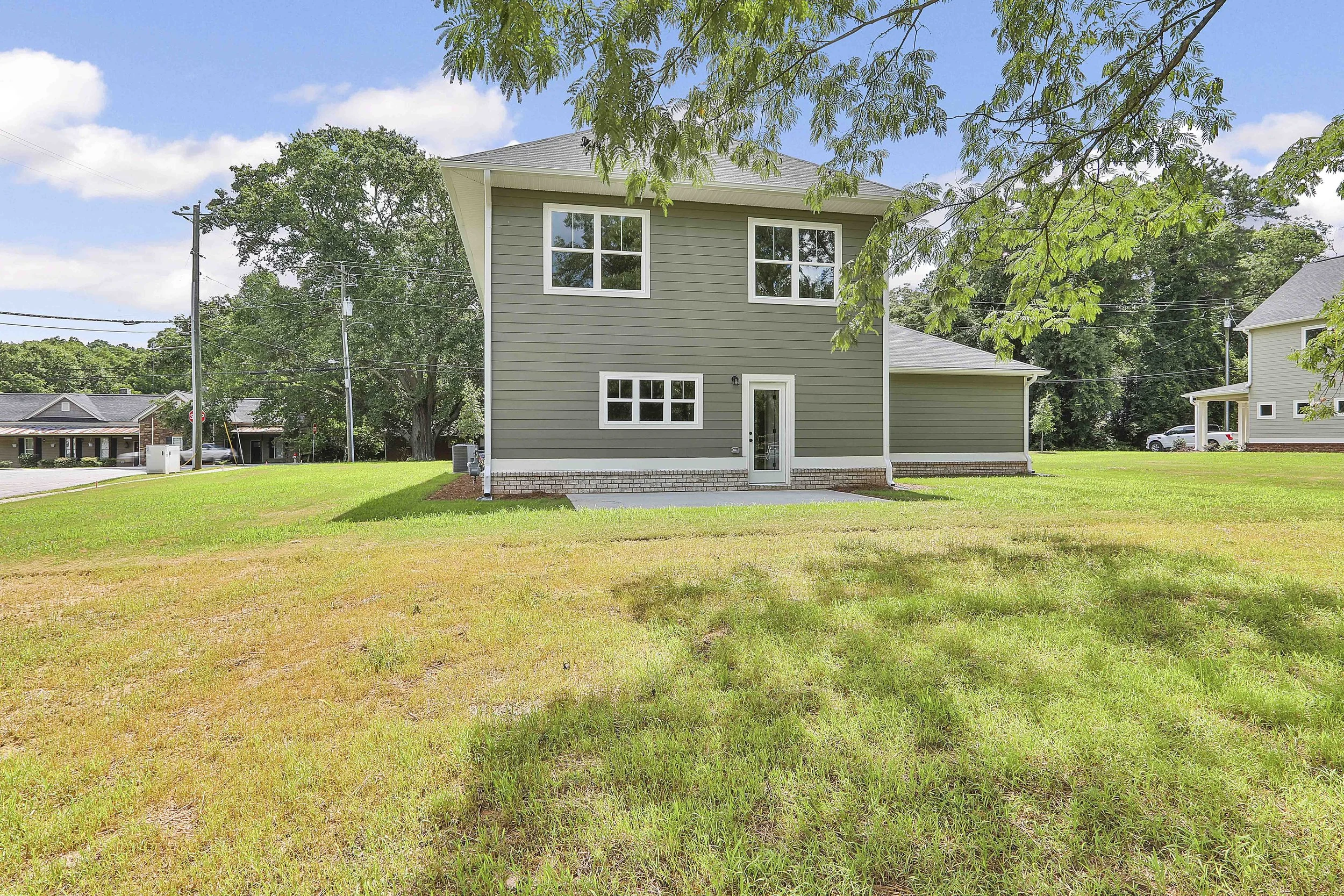 5 Derrick Avenue0035.JPG