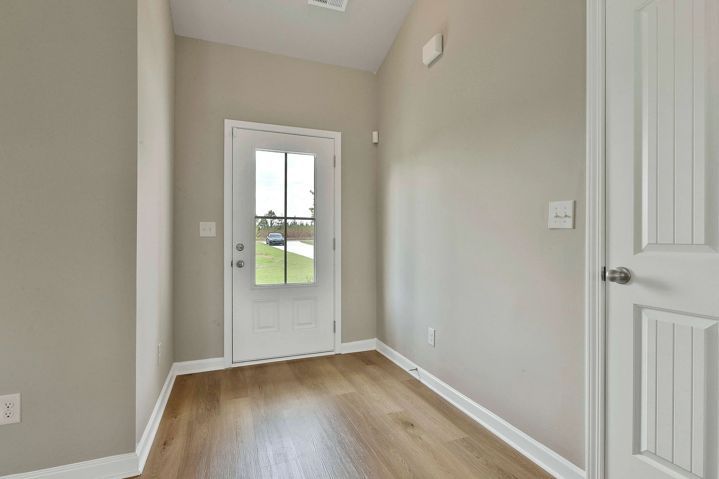 684 Tenney Nelson Road0004.JPG