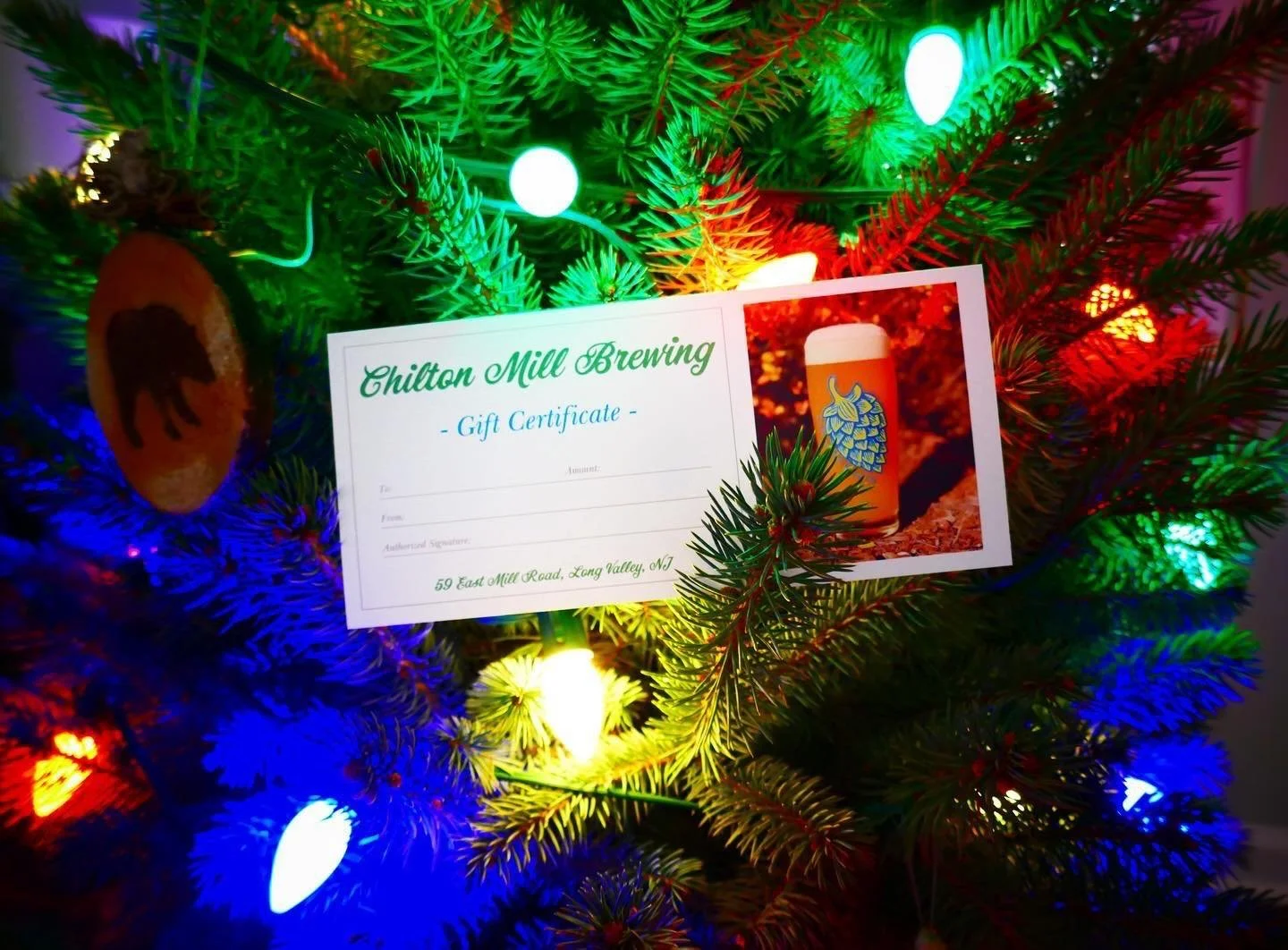 Need a last minute gift? Grab a gift card at the brewery for that special someone while getting yourself a fresh beer!