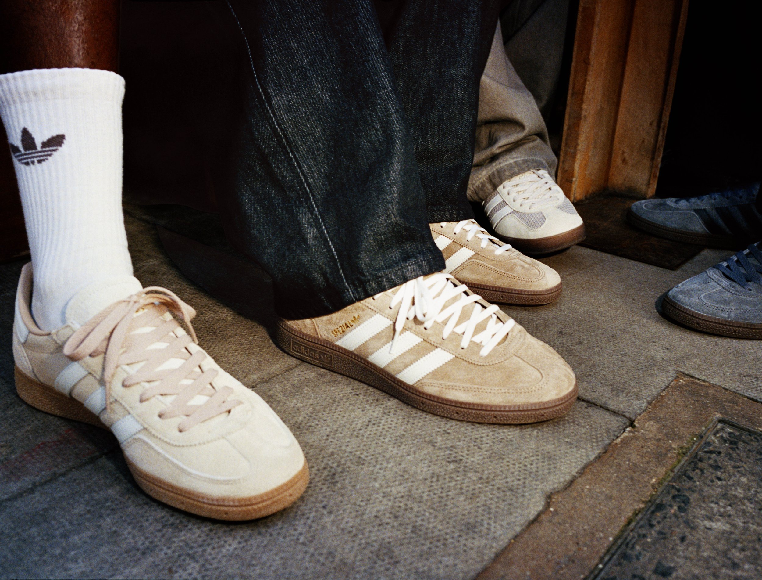 R2_BB_Adidas_T2_8838_12 FIN.jpg