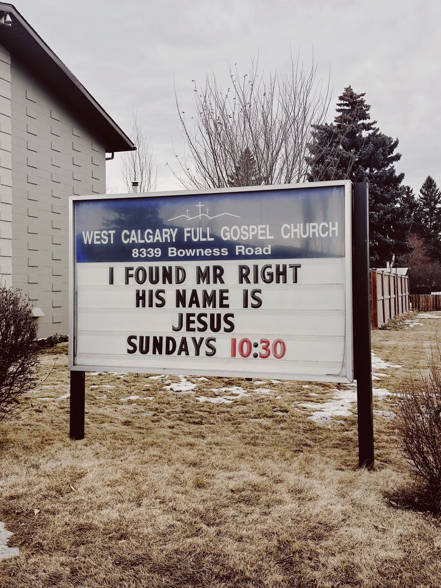 Roses are red, violets are blue&hellip;
We found Mr. Right, and He&rsquo;s waiting for you! 💖✝️

Come visit us this Sunday and meet Jesus for yourself. Everyone is welcome! 🙌