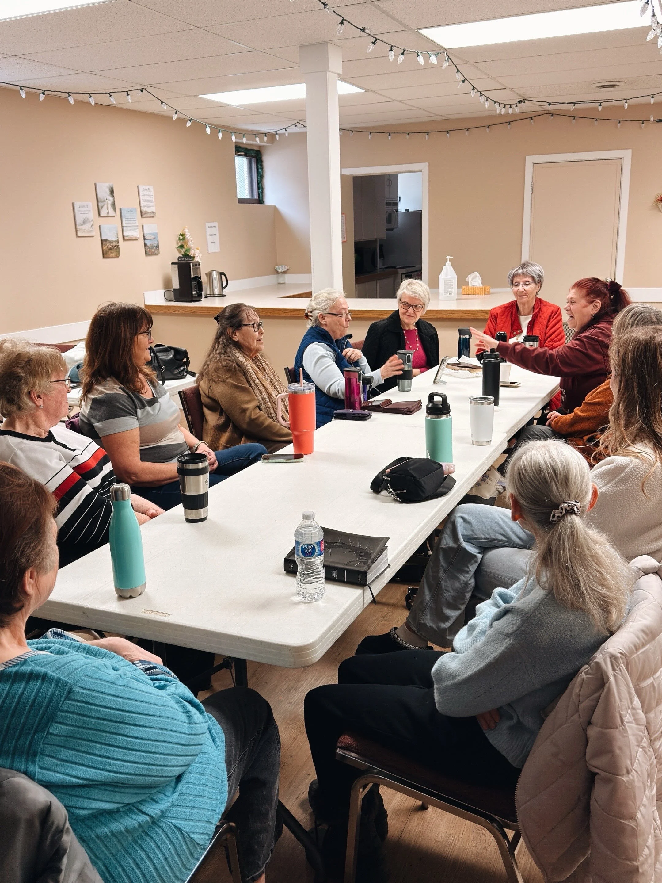 Ladies in Calgary, if you&rsquo;re looking for a warm, welcoming place to connect and build real friendships, Ladies Connect is for you! 

Our first gathering of the season is Thursday, October 1 from 10:00 AM to 12:00 PM at West Calgary Full Gospel 