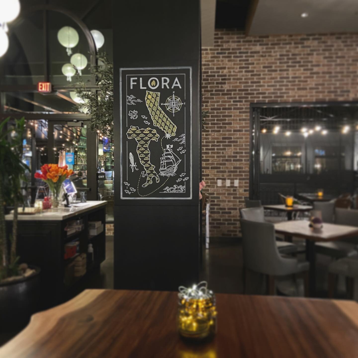 Recent work for @floracarmelvalley which was the first time I&rsquo;d been inside of a restaurant OR drawn a straight line in a long time! It was fun sketching this out and seeing it come together in real life. 🔥 

#sdchalkart #sandiegochalkartist #