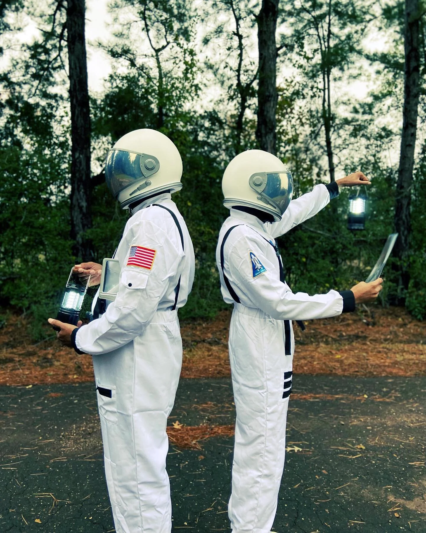 @craigcade9 and @chrisvs.theworldofficial are  KINGDOM AMBASSADORS, he&rsquo;s NOT from here. 

Tags: #kingdom #kingdomculture #gospel #gospelmusic #gospelrap #gospelrapper #christian #christianrap #christianrapper #kingdommusic #rap #rapper #rappers