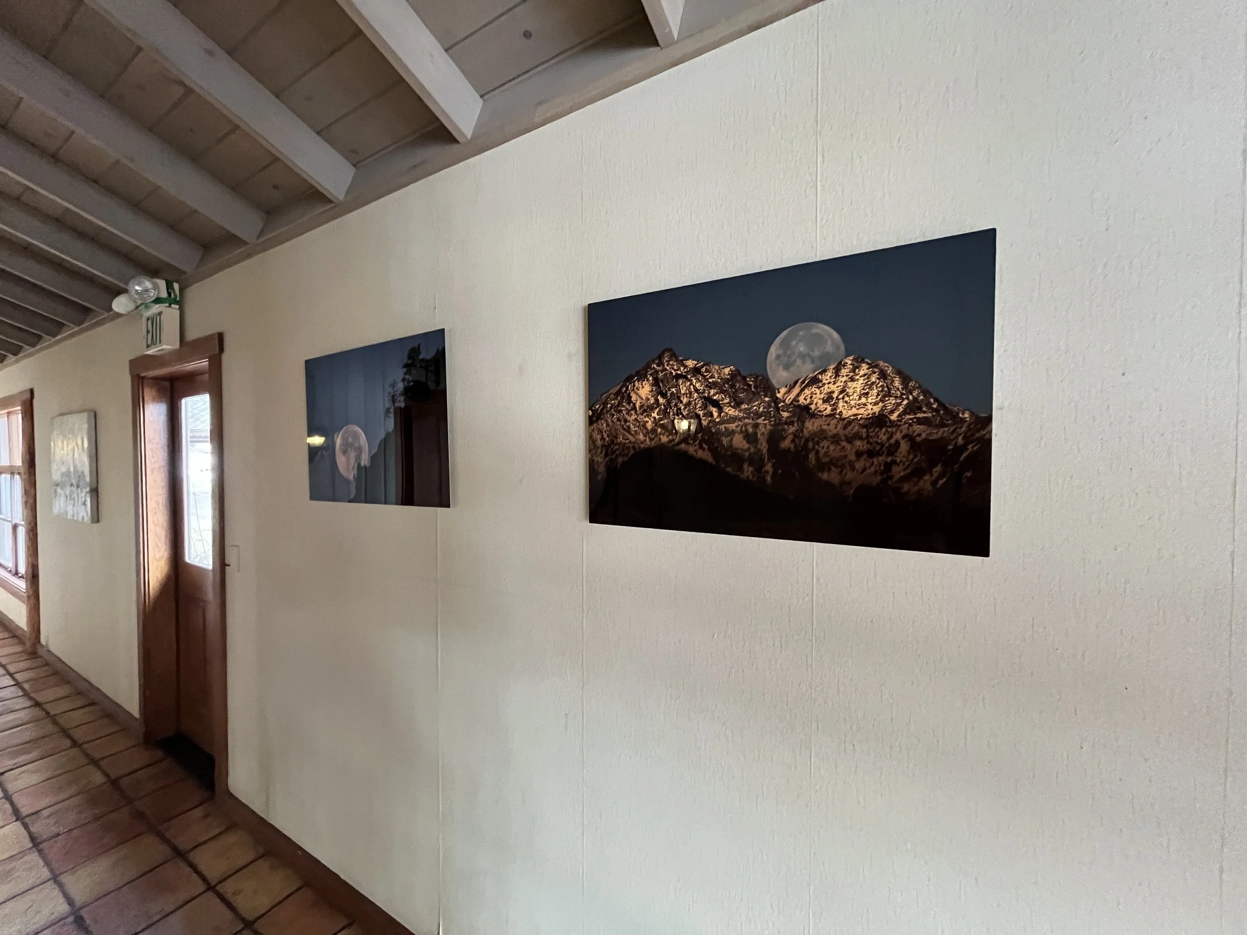 Mt Gardner Moonset & Studhorse Moonset at Casia.JPG (Copy)