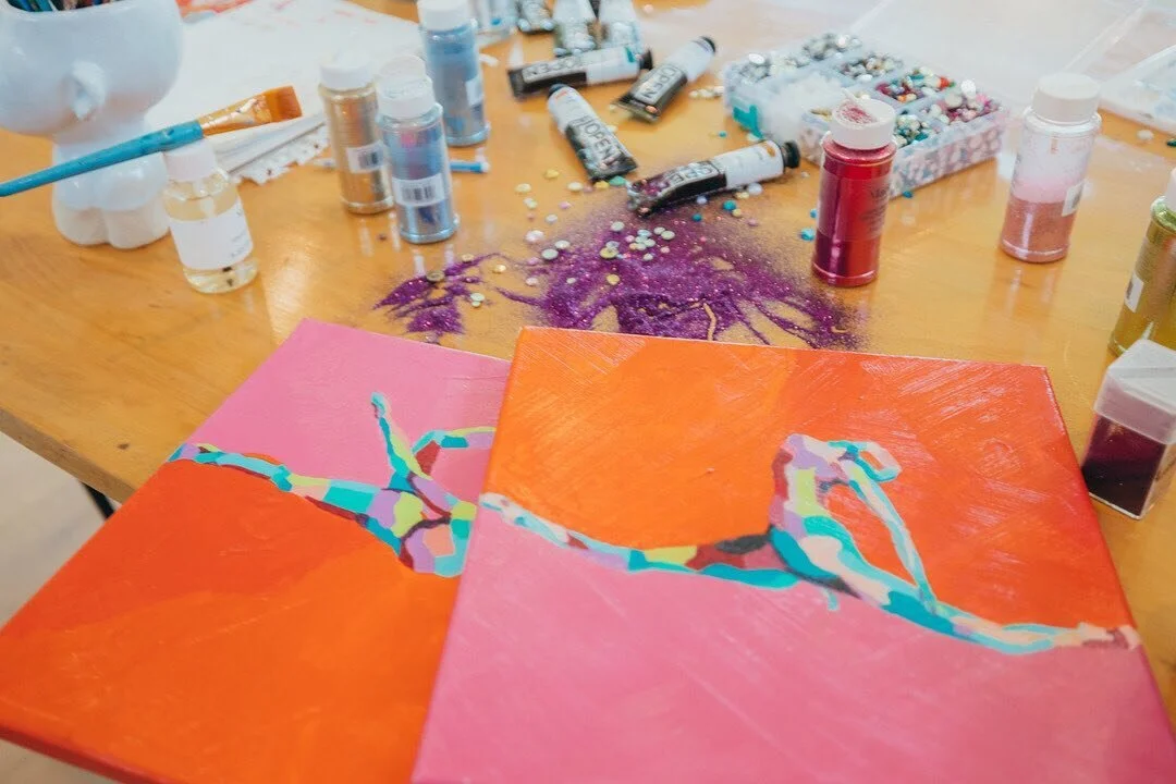 REAL TALK
I always feel scrambled on Mondays trying to pick up where I left off at the end of the week before. To realign, I love taking a moment to reflect on old pieces. It centers me back to why I started painting in the first place, to make thing