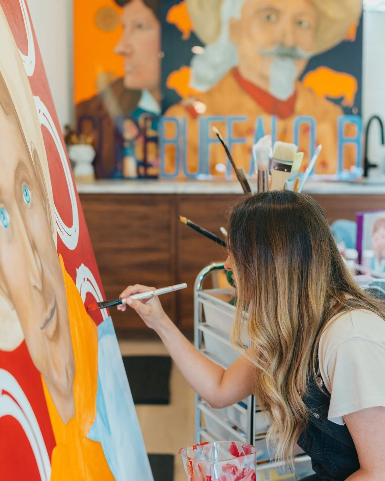 FOOD FOR THOUGHT
I read somewhere that - your feelings about color are often deeply personal and rooted in your own experience or culture.
⠀⠀⠀⠀⠀⠀⠀⠀⠀
While painting I found that the red really negatively affected my mood, which I think stems back to m