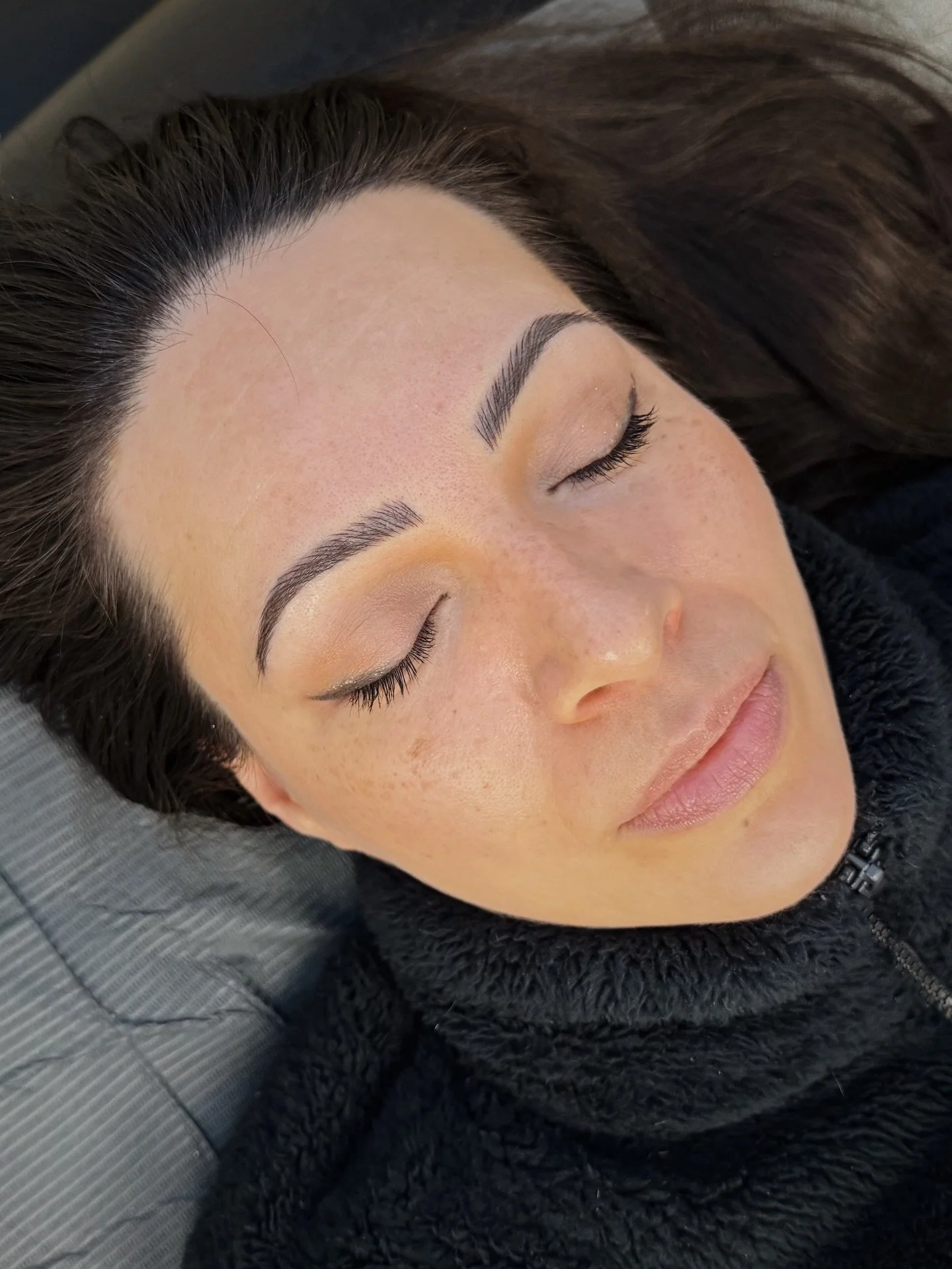 Brows made easy &mdash; since 2022

Since 2022, I&rsquo;ve been maintaining her brows on my Toronto pop-ups, staying true to the design she fell in love with. Each refresh keeps the strokes precise, polished, and timeless. She&rsquo;s been so happy w