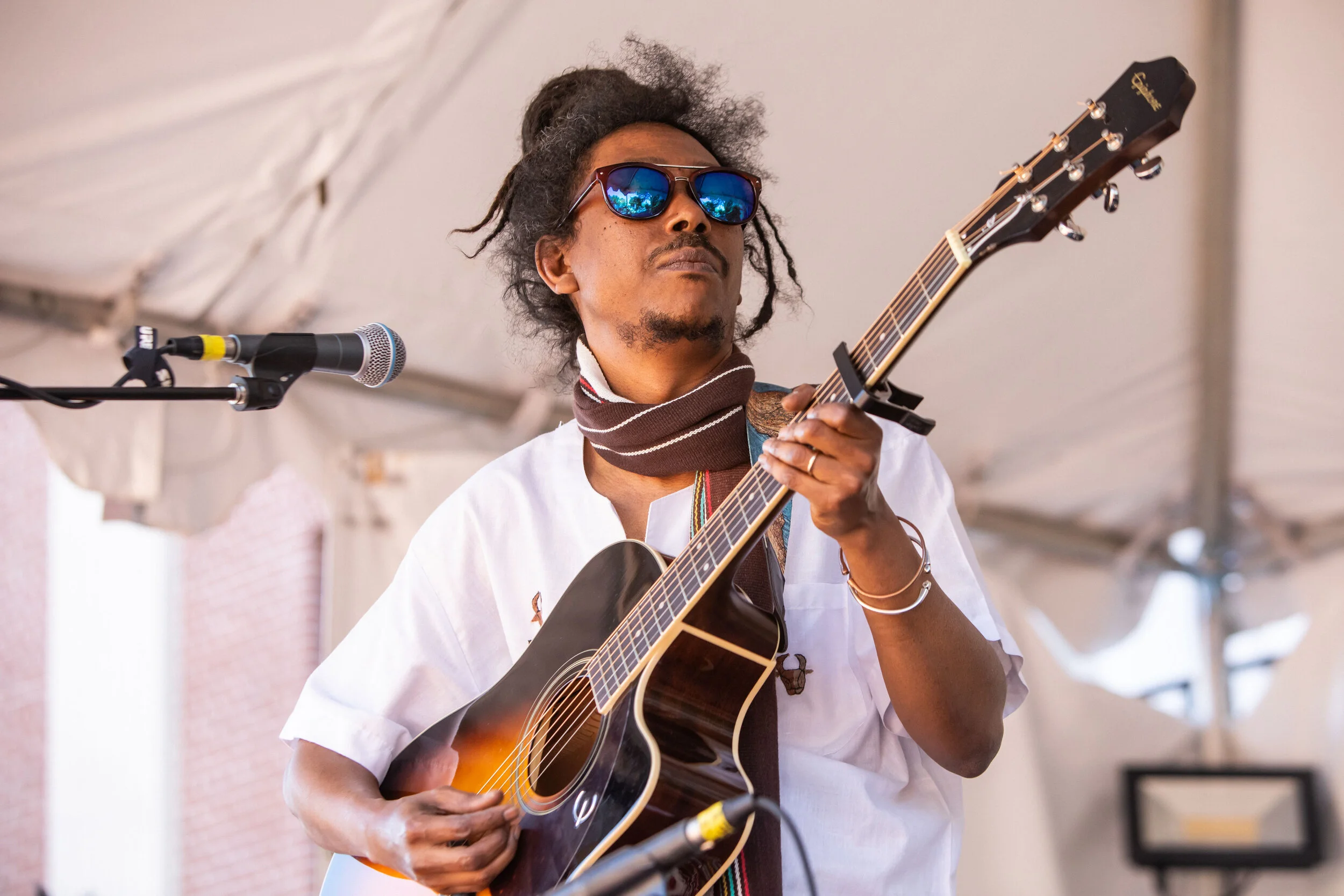 Friday Free concert on the green with: Mikahely