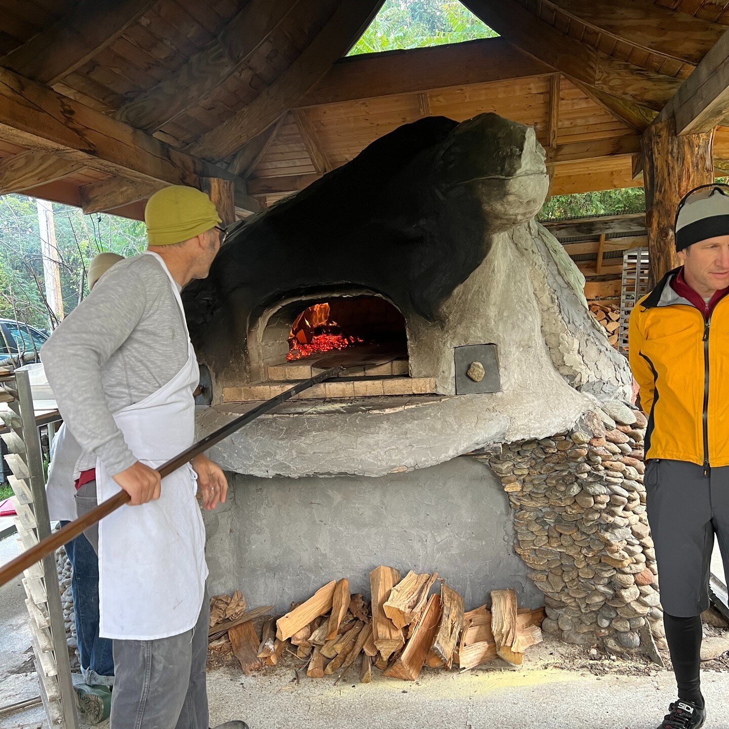 Exciting food and beverage news at Camp Meade!
But wait, there's more! In addition to our Friday and Sunday music events:
Pizza Night continues on Friday with Red Hen firing up the outdoor oven for the best pizza you've ever had.
Also on Friday, we w