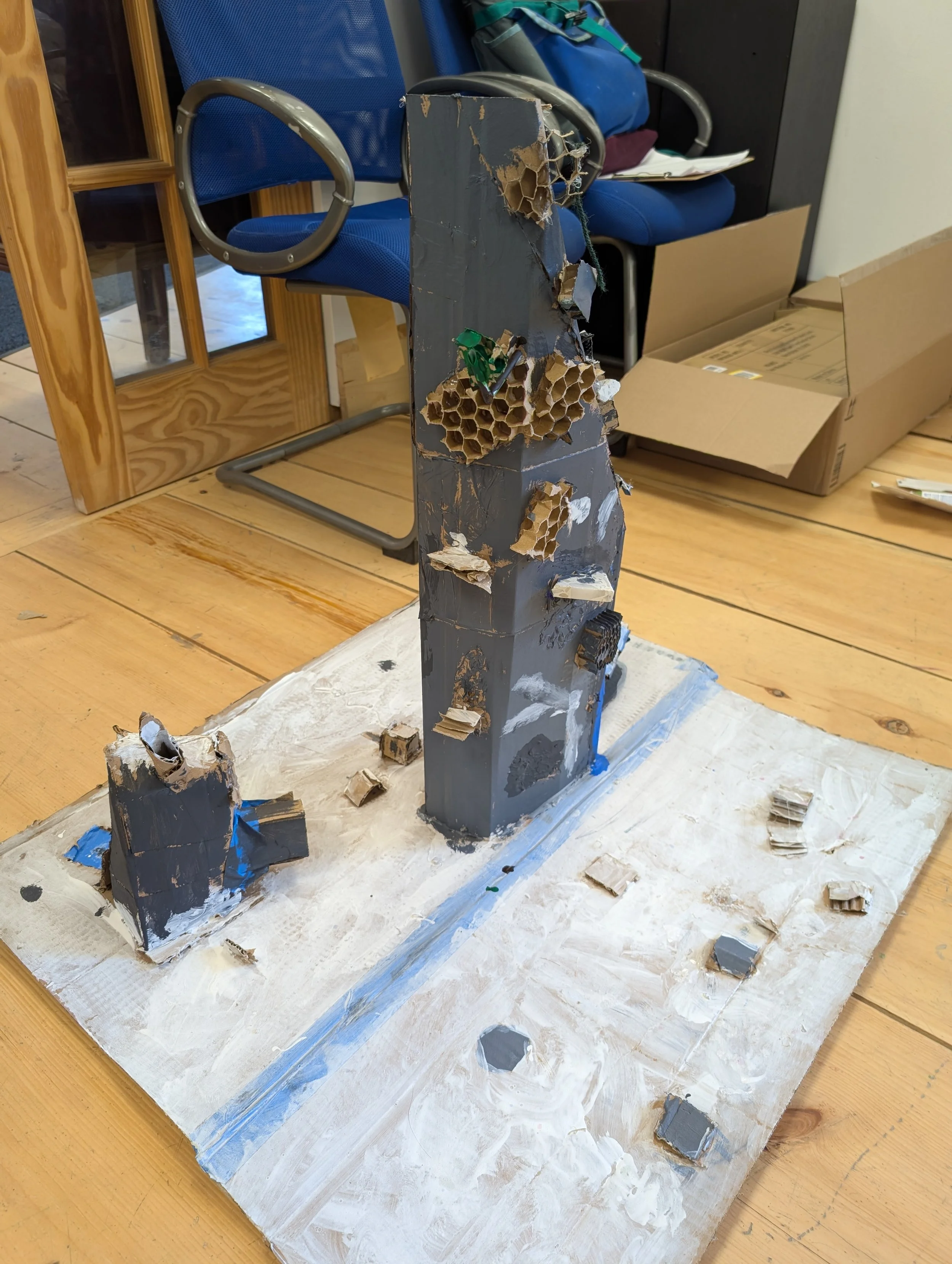 Model Treehouse Building Camp