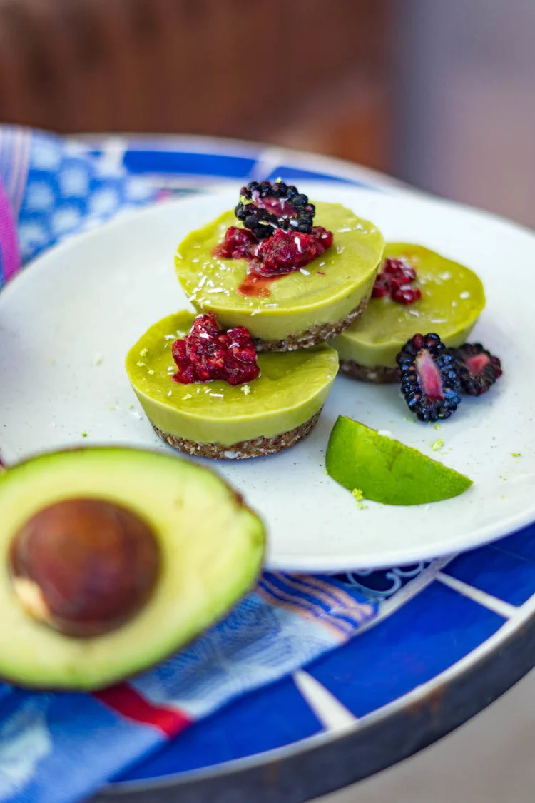 Avocado Key Lime Pie | A Raw Vegan Dessert