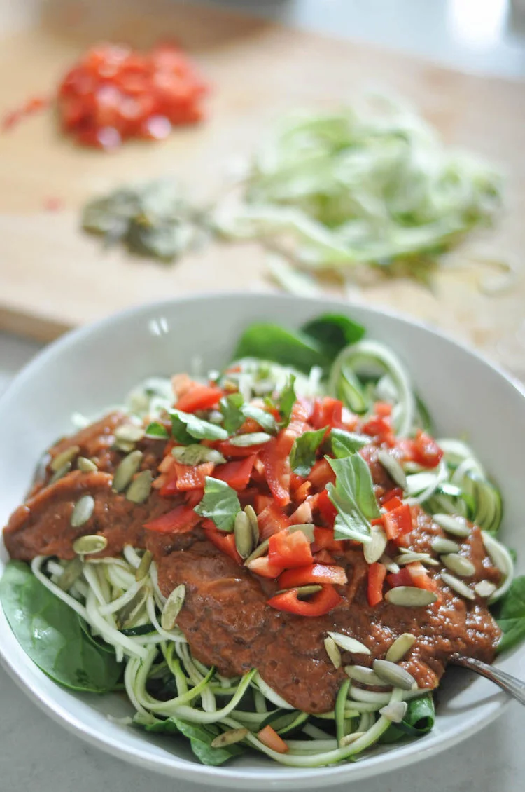 Raw Vegan Spaghetti With Savory Tomato Basil Sauce