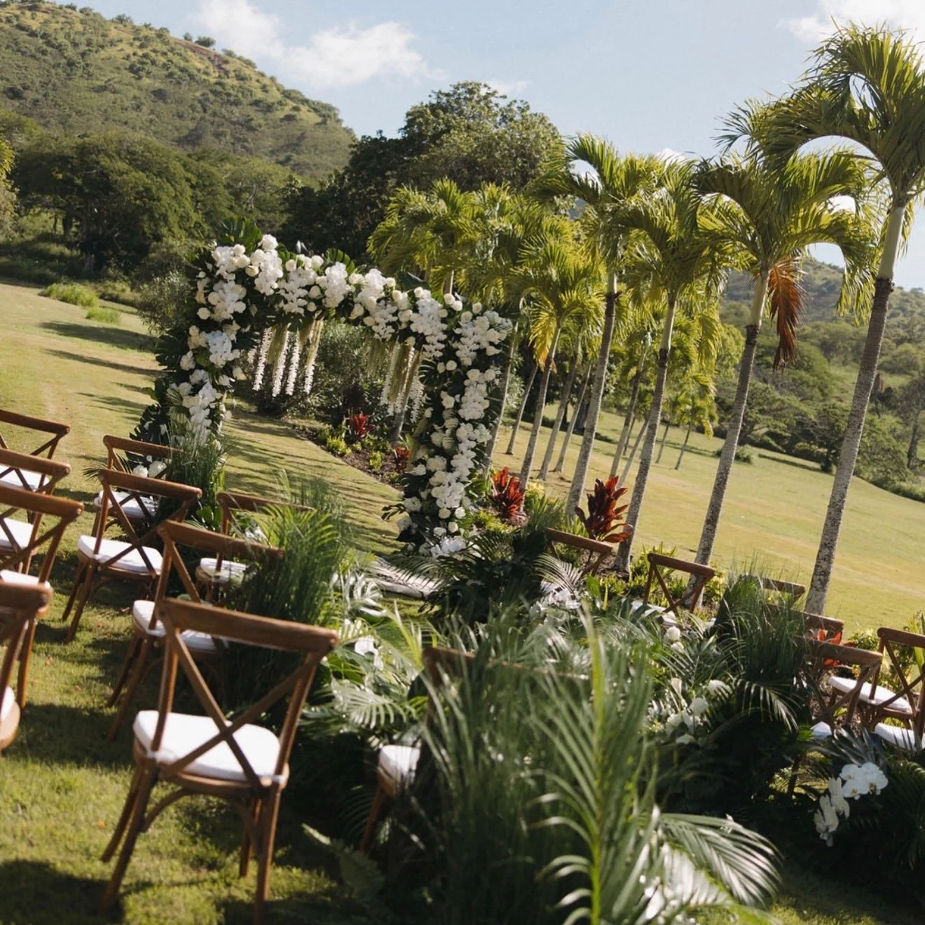 DrewPili YvonneDesign Wedding8.JPG