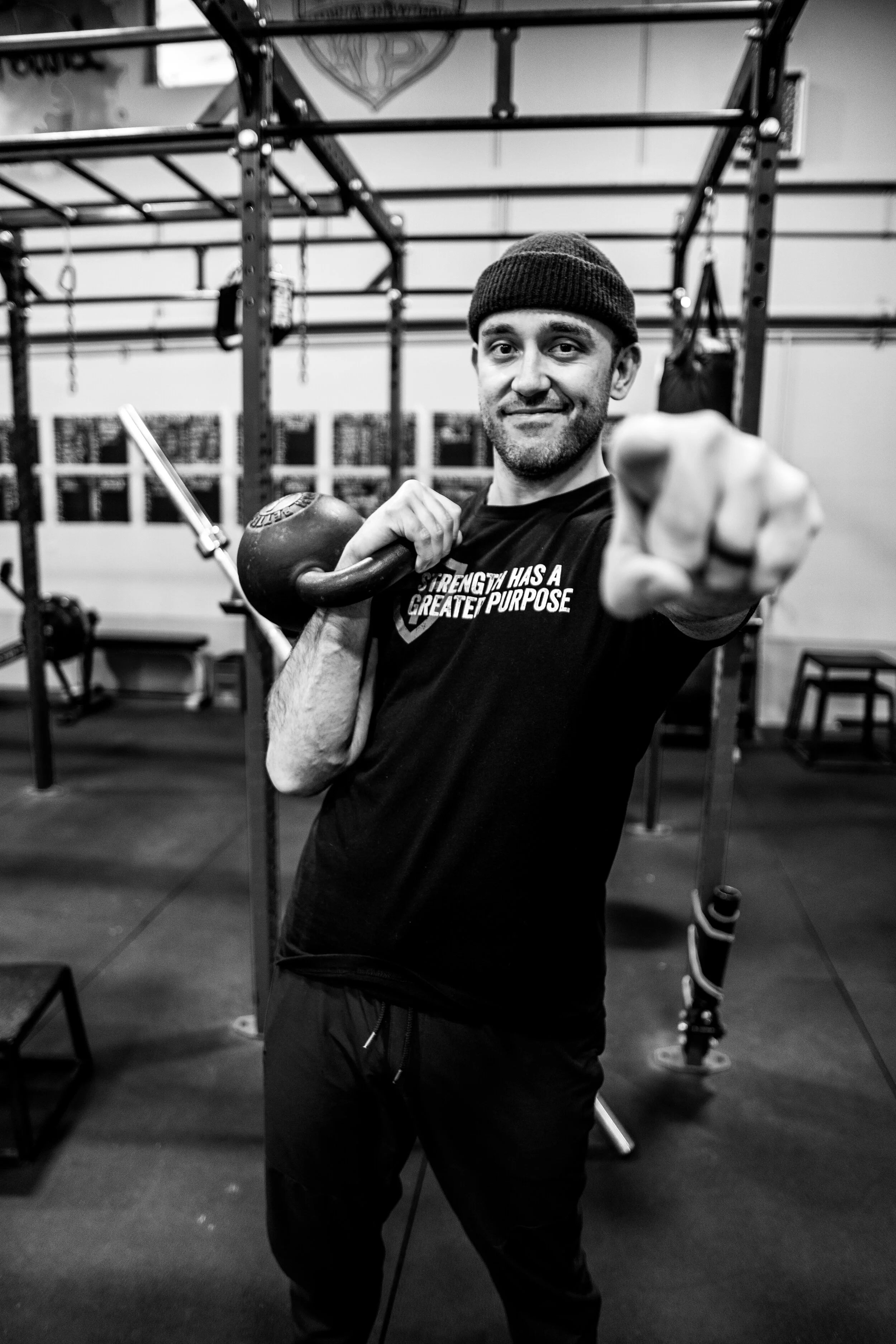 Pointing by Patrick Bodnar 002.jpg