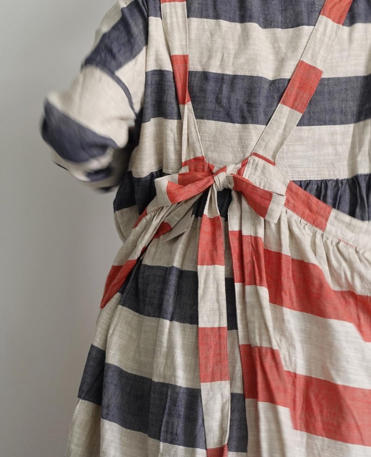 ICHI Antiquites LINEN COTTON SLUB APRON DRESS — The Pineapple